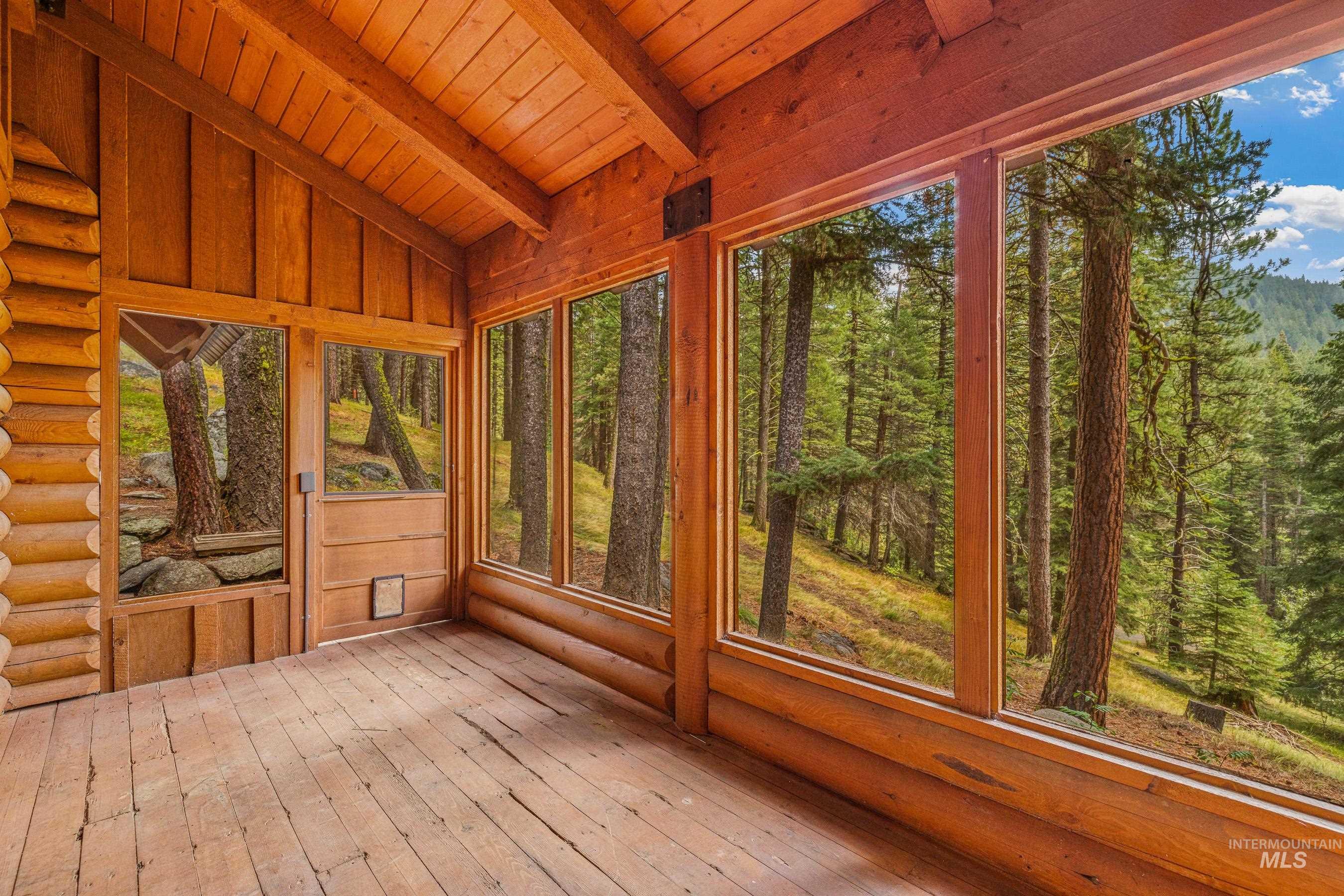 62 Jughandle Drive, McCall, Idaho 83638, 3 Bedrooms, 2 Bathrooms, Residential For Sale, Price $1,125,000, 98960078