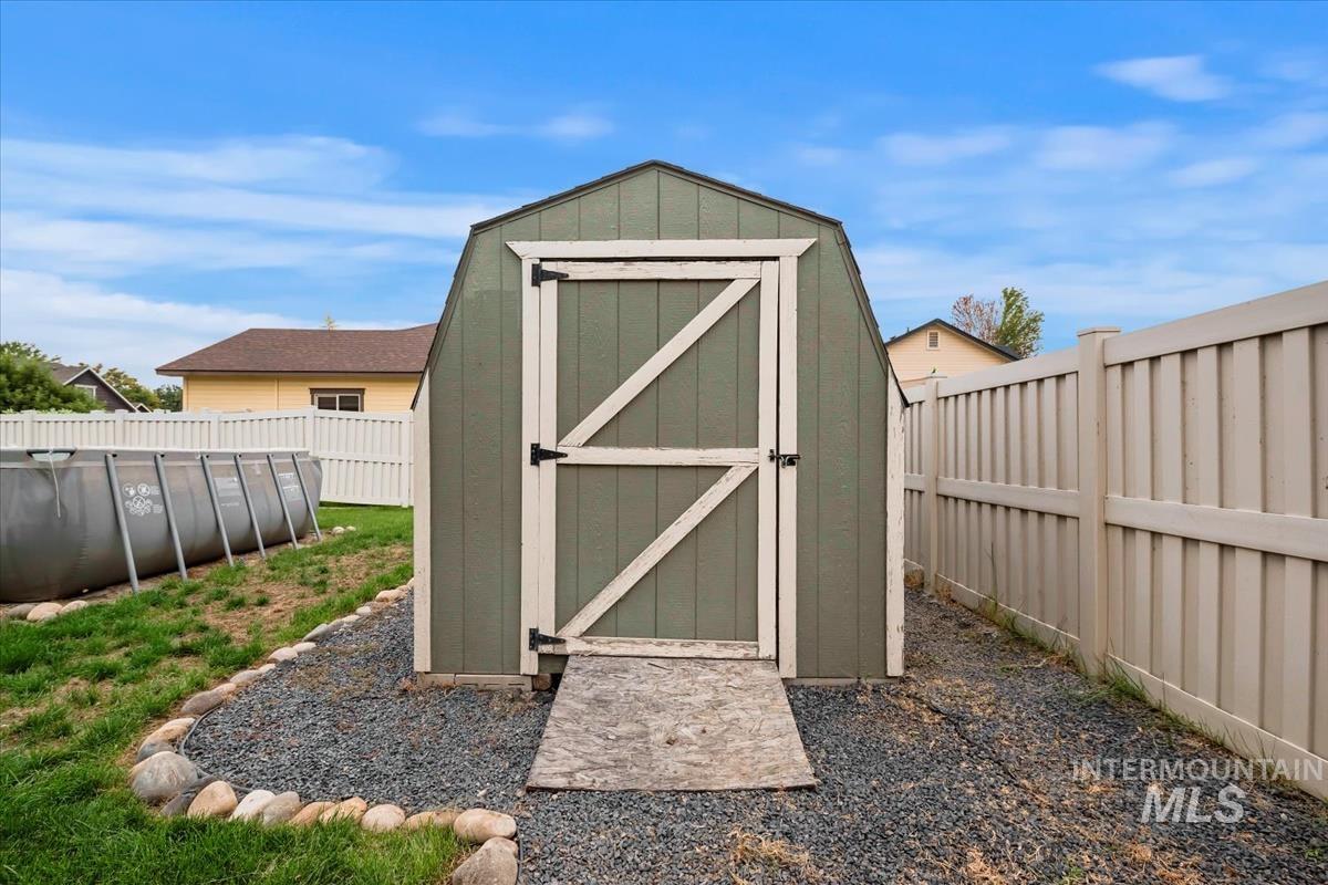 2138 Bishop Ave, Fruitland, Idaho 83619, 3 Bedrooms, 2 Bathrooms, Residential For Sale, Price $410,000, 98960081