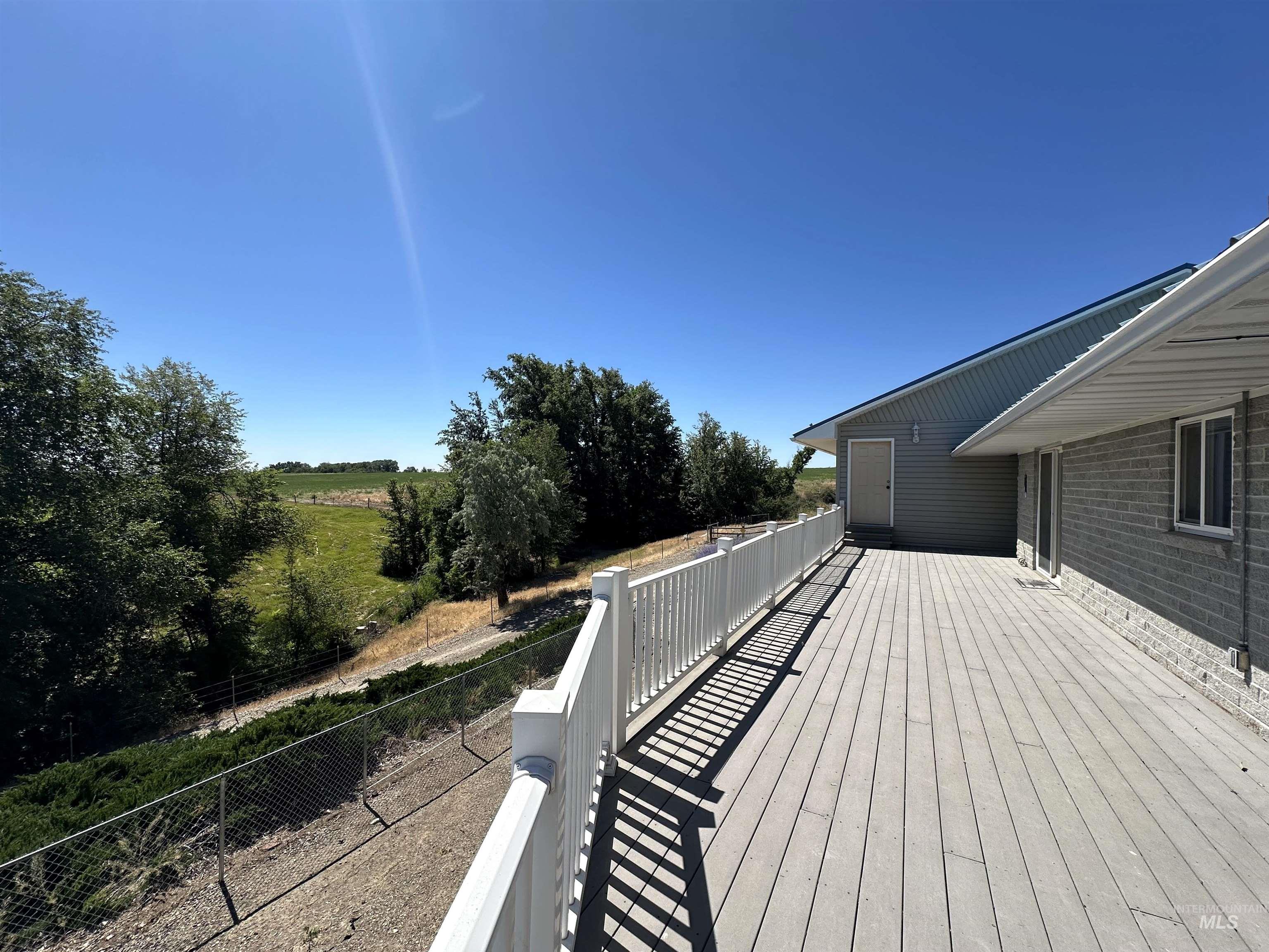 431 Jacobsen Gulch, Ontario, Oregon 97914, 4 Bedrooms, 2 Bathrooms, Residential For Sale, Price $695,000, 98960092