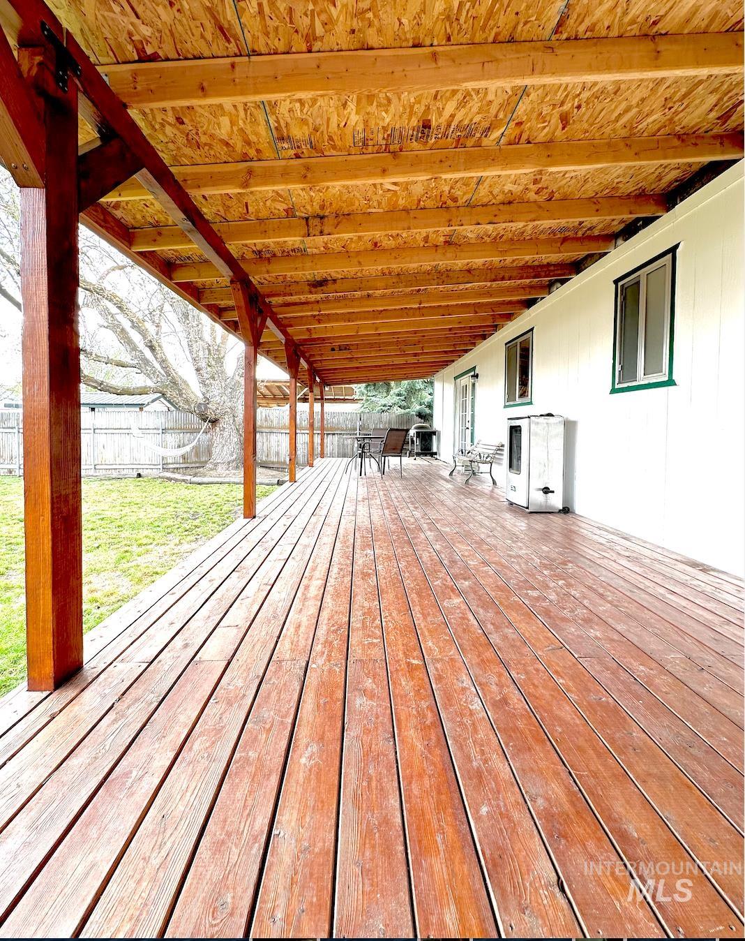 509 E Hanthorn, Weiser, Idaho 83672, 3 Bedrooms, 1.5 Bathrooms, Residential For Sale, Price $329,900, 98960094