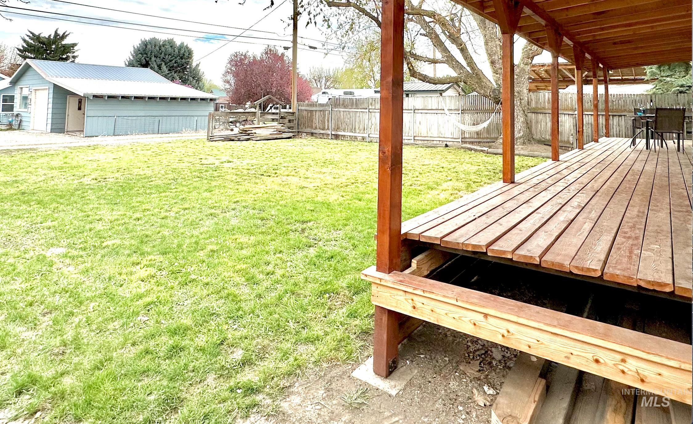 509 E Hanthorn, Weiser, Idaho 83672, 3 Bedrooms, 1.5 Bathrooms, Residential For Sale, Price $329,900, 98960094