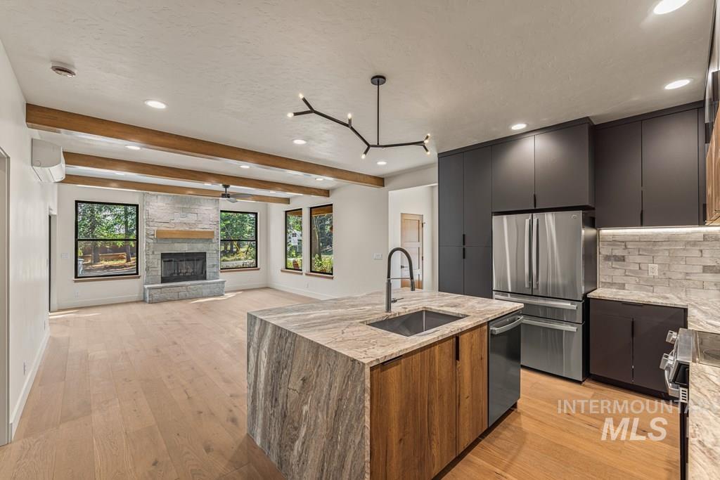 12850 Aurora Dr., Donnelly, Idaho 83615, 3 Bedrooms, 2.5 Bathrooms, Residential For Sale, Price $1,349,000, 98960105
