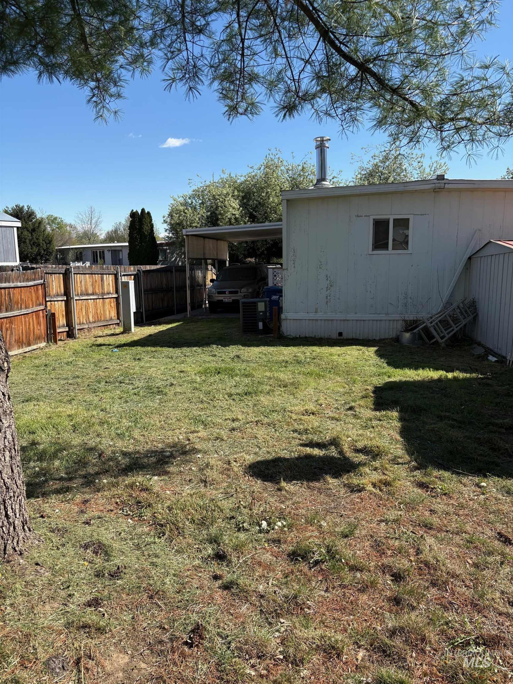 2366 W Atlasta, Boise, Idaho 83705, 2 Bedrooms, 1 Bathroom, Residential For Sale, Price $60,000, 98960109