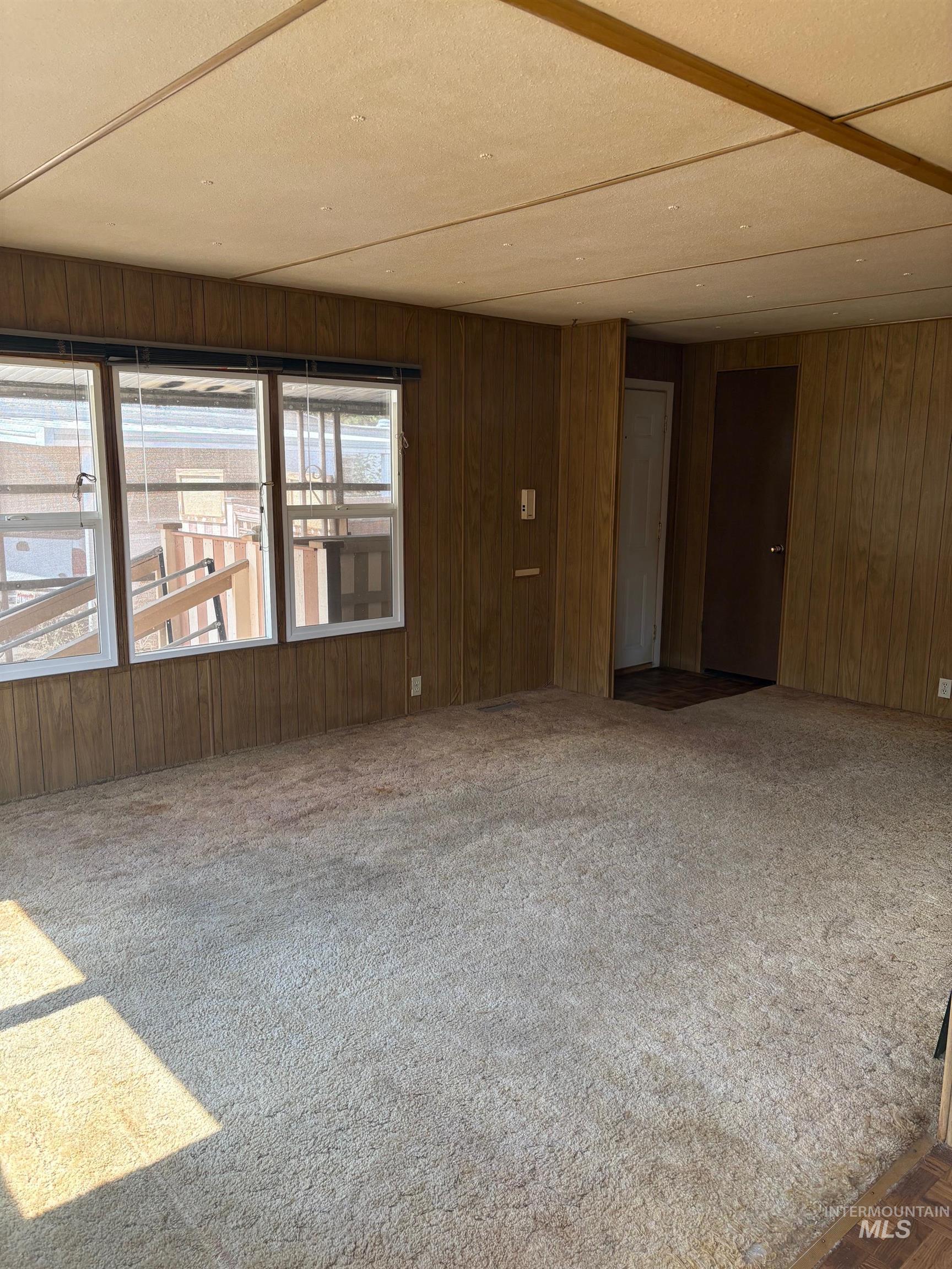 2366 W Atlasta, Boise, Idaho 83705, 2 Bedrooms, 1 Bathroom, Residential For Sale, Price $60,000, 98960109