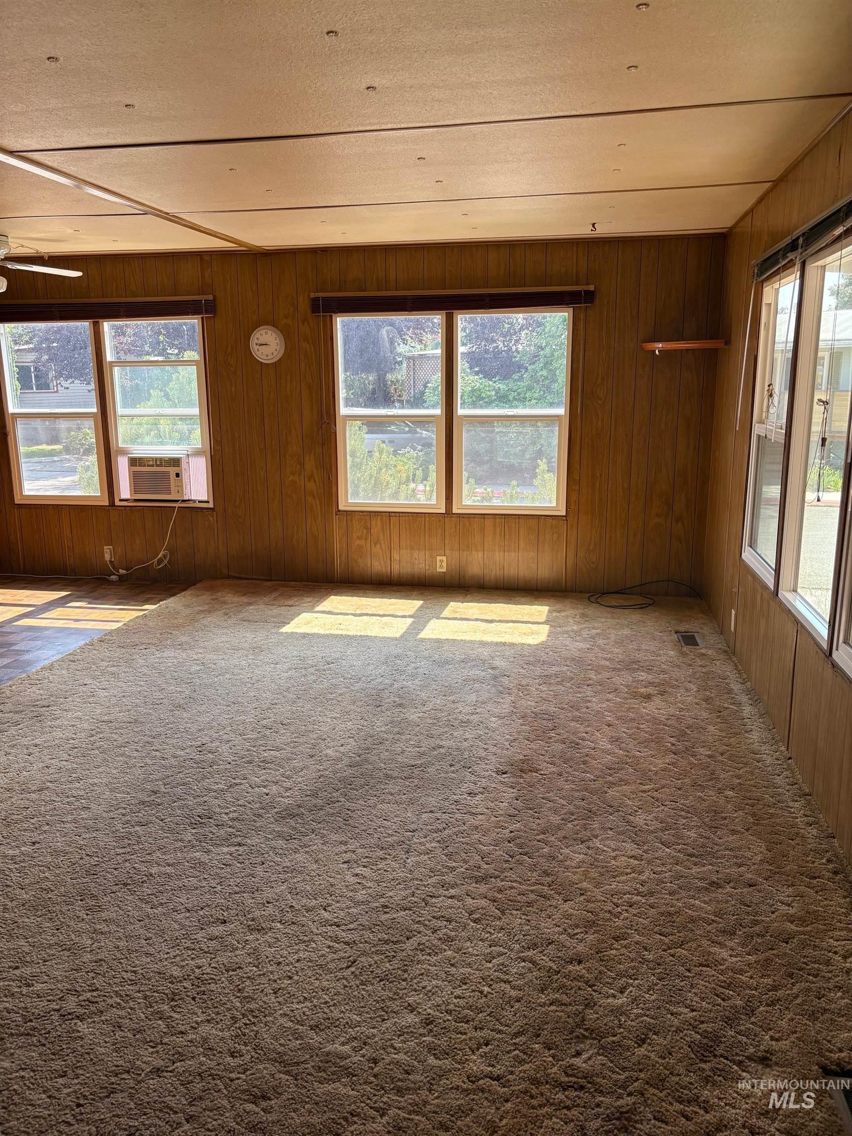 2366 W Atlasta, Boise, Idaho 83705, 2 Bedrooms, 1 Bathroom, Residential For Sale, Price $60,000, 98960109