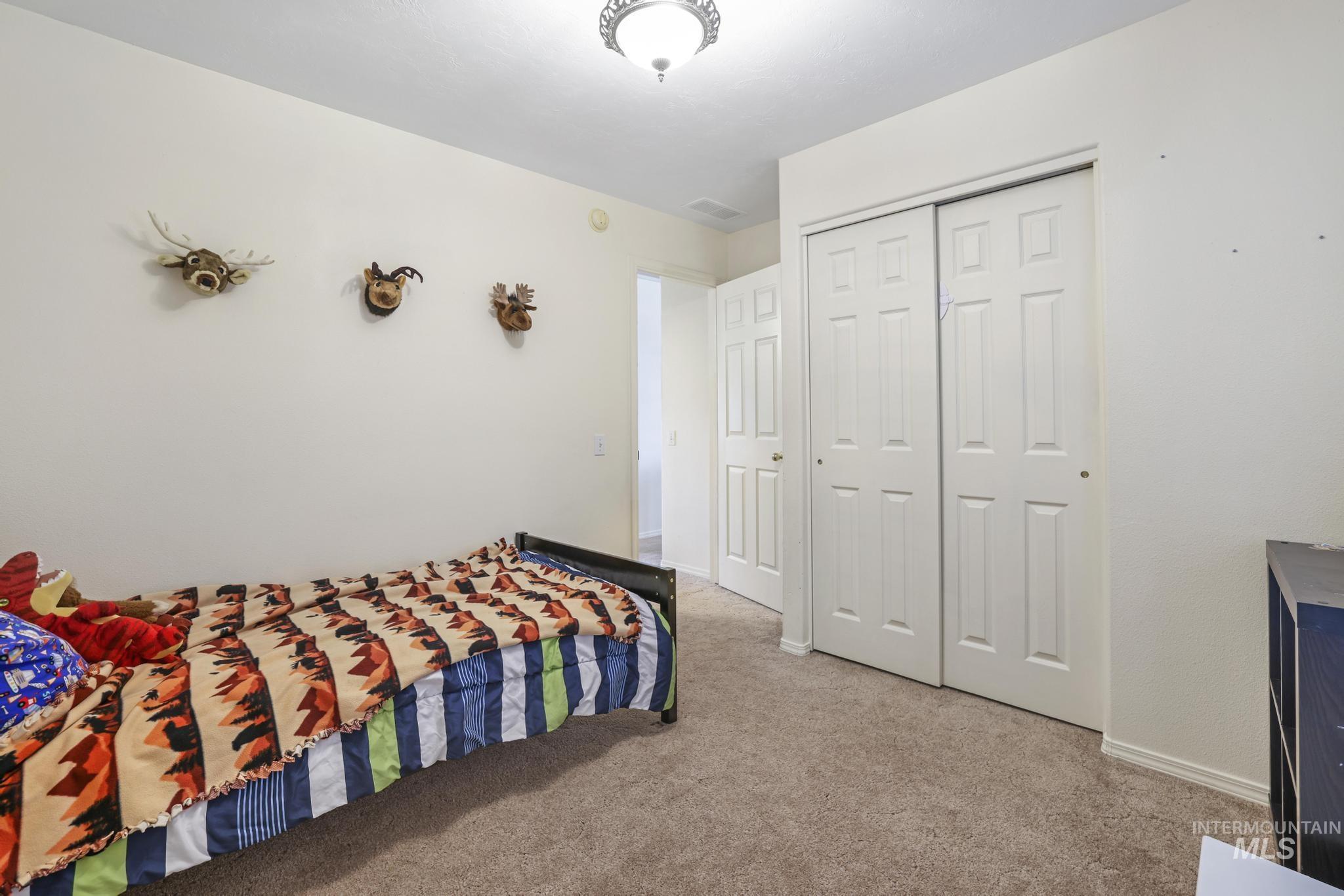 916 E 15th Ave, Jerome, Idaho 83338, 3 Bedrooms, 2 Bathrooms, Residential For Sale, Price $345,000, 98960115