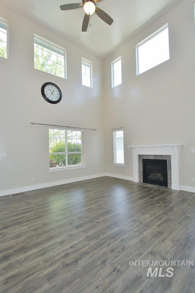 4082 S Murlo Ave, Meridian, Idaho 83642, 4 Bedrooms, 2.5 Bathrooms, Residential For Sale, Price $539,900, 98960116