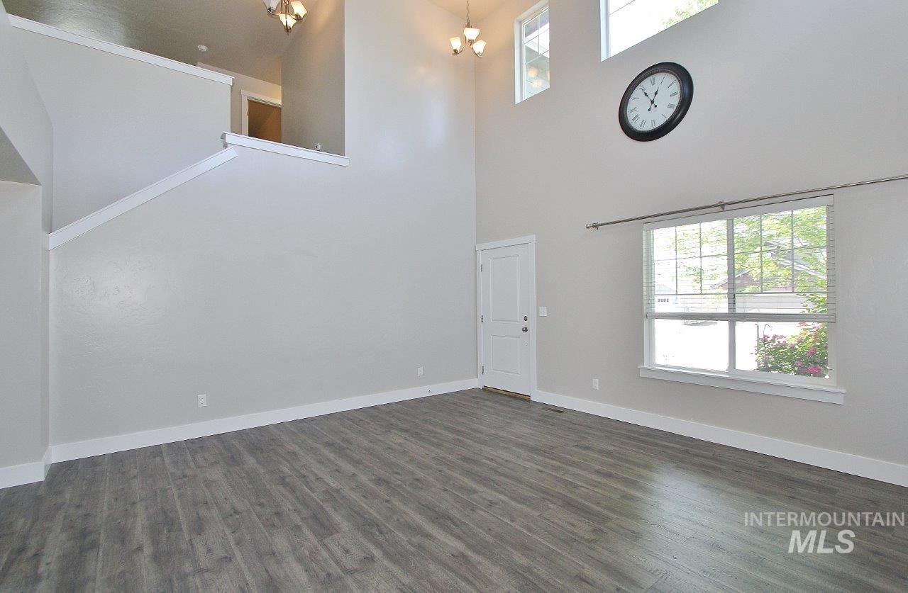 4082 S Murlo Ave, Meridian, Idaho 83642, 4 Bedrooms, 2.5 Bathrooms, Residential For Sale, Price $539,900, 98960116