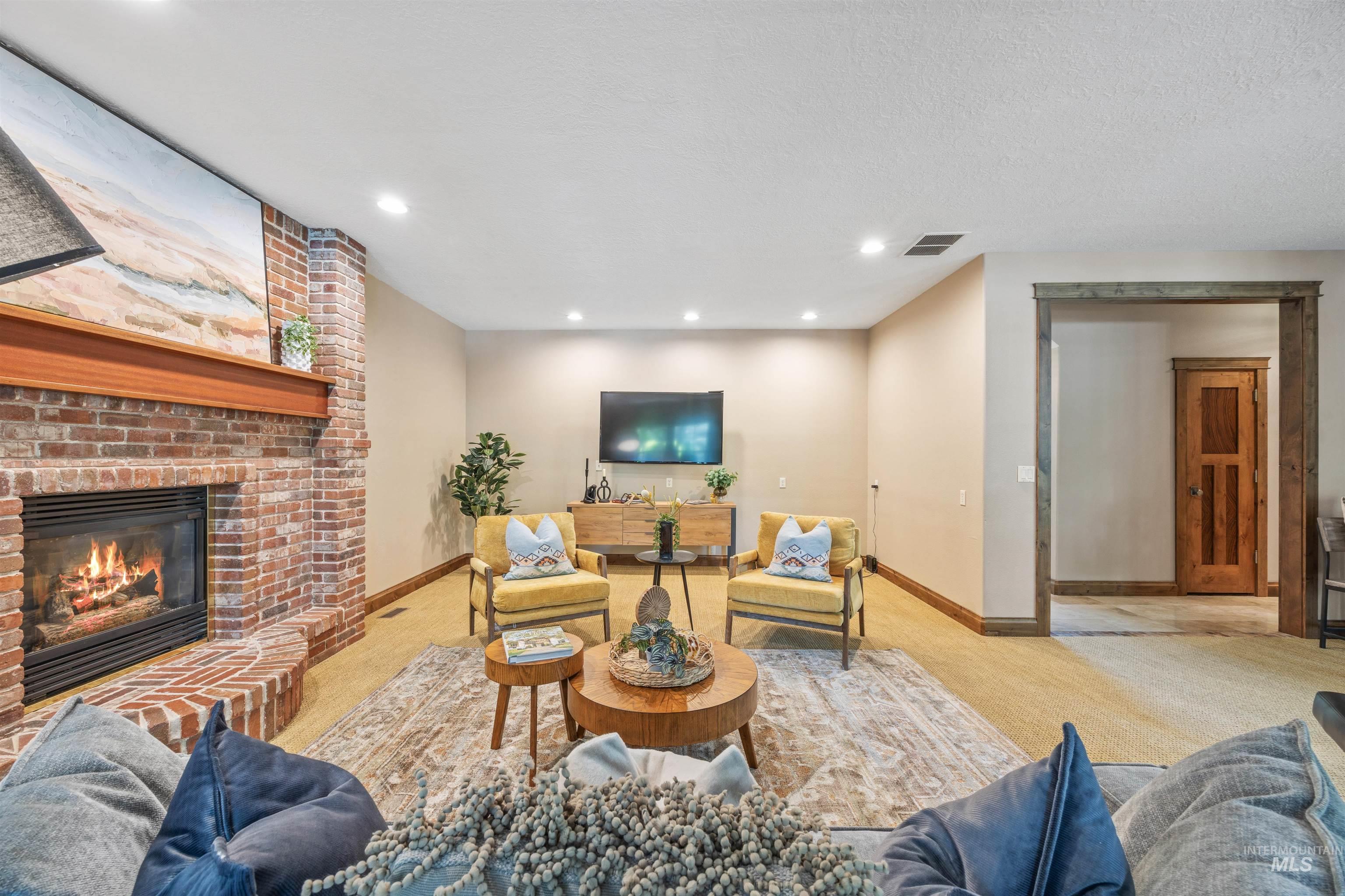 1689 E Stonybrook Court, Eagle, Idaho 83616, 4 Bedrooms, 3.5 Bathrooms, Residential For Sale, Price $1,190,000, 98960148