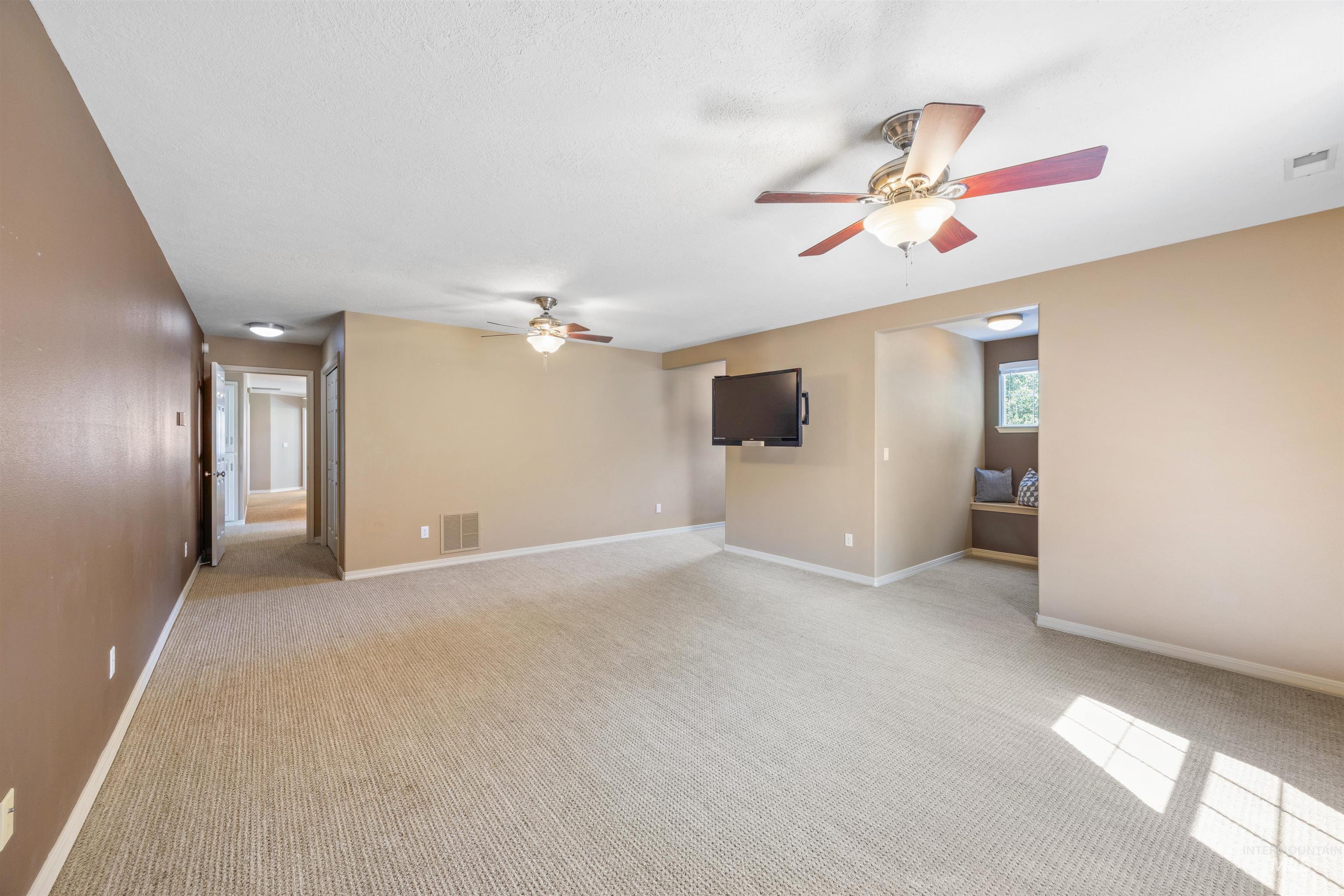 1689 E Stonybrook Court, Eagle, Idaho 83616, 4 Bedrooms, 3.5 Bathrooms, Residential For Sale, Price $1,190,000, 98960148