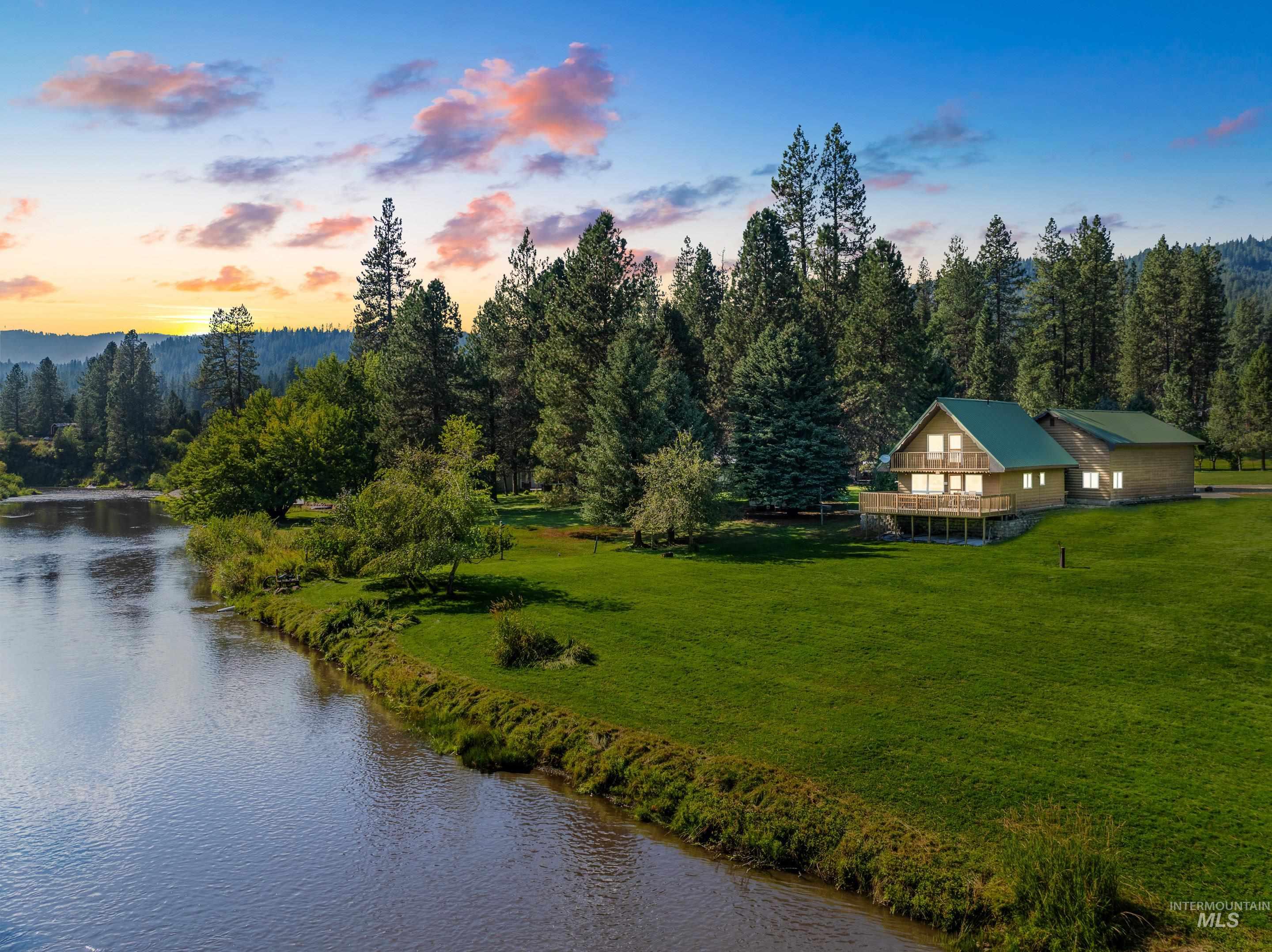 16 & 18 Middlefork Circle, Garden Valley, Idaho 83622, 3 Bedrooms, 2 Bathrooms, Residential For Sale, Price $949,900, 98960155