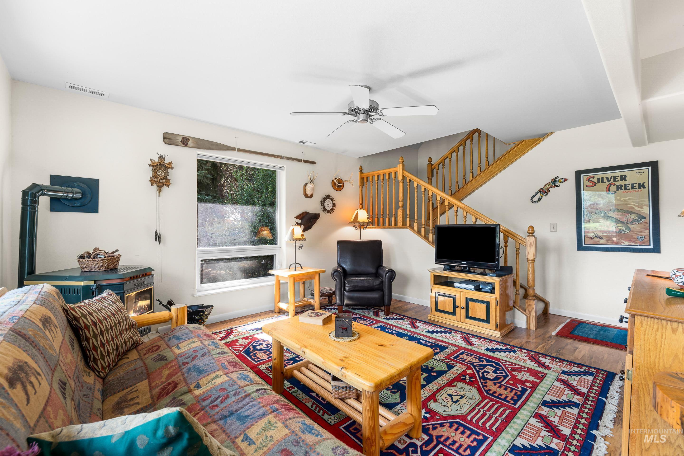 16 & 18 Middlefork Circle, Garden Valley, Idaho 83622, 3 Bedrooms, 2 Bathrooms, Residential For Sale, Price $949,900, 98960155