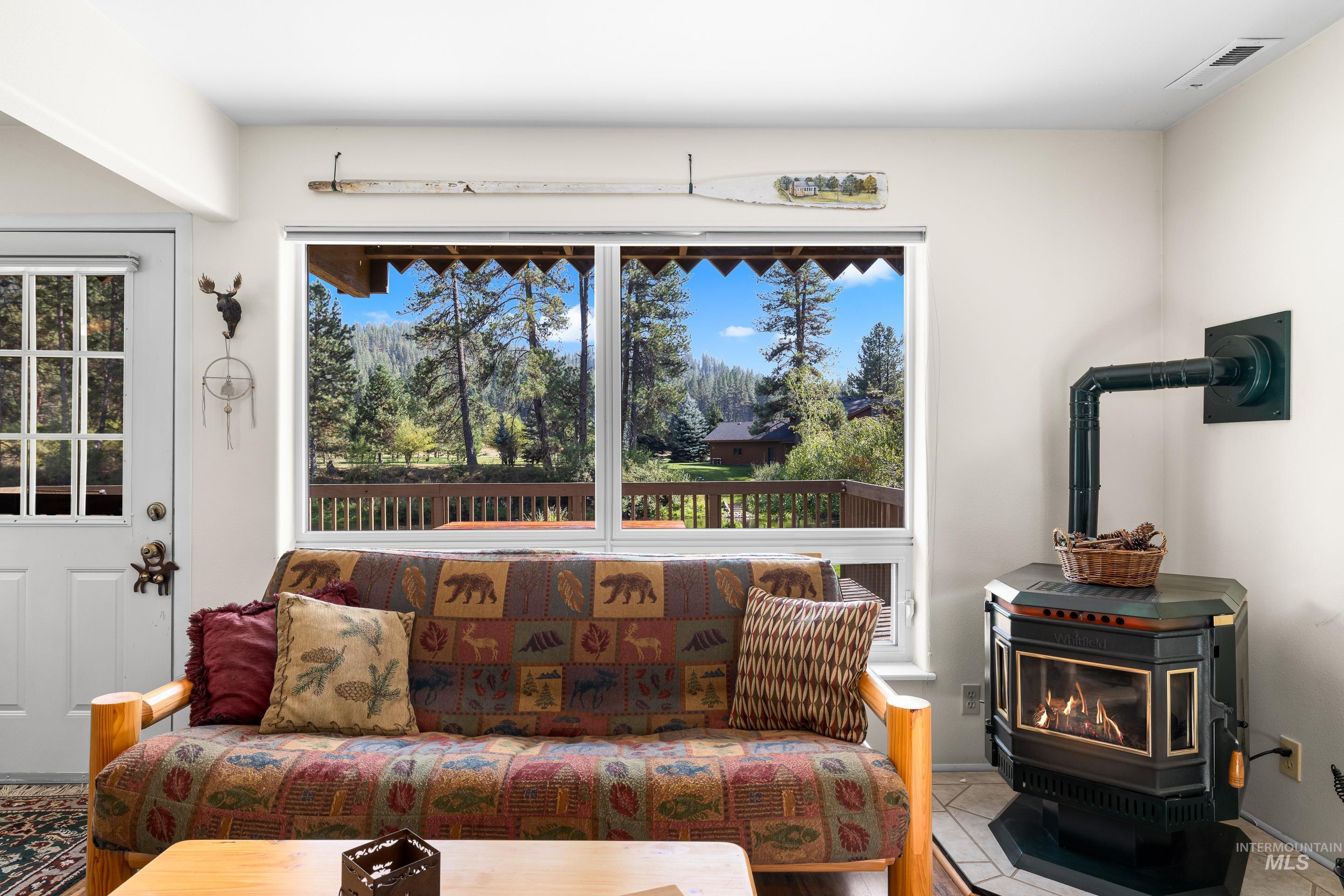 16 & 18 Middlefork Circle, Garden Valley, Idaho 83622, 3 Bedrooms, 2 Bathrooms, Residential For Sale, Price $949,900, 98960155