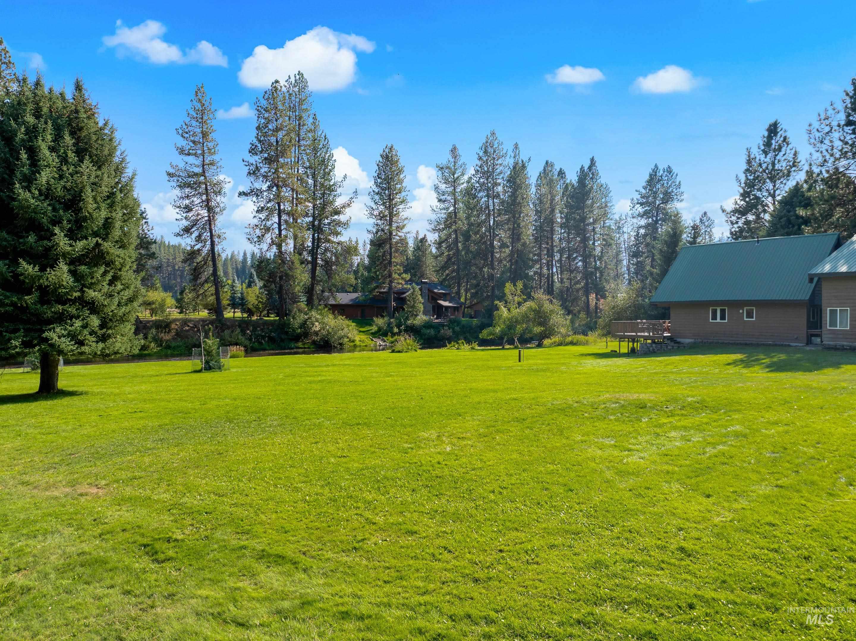16 & 18 Middlefork Circle, Garden Valley, Idaho 83622, 3 Bedrooms, 2 Bathrooms, Residential For Sale, Price $949,900, 98960155