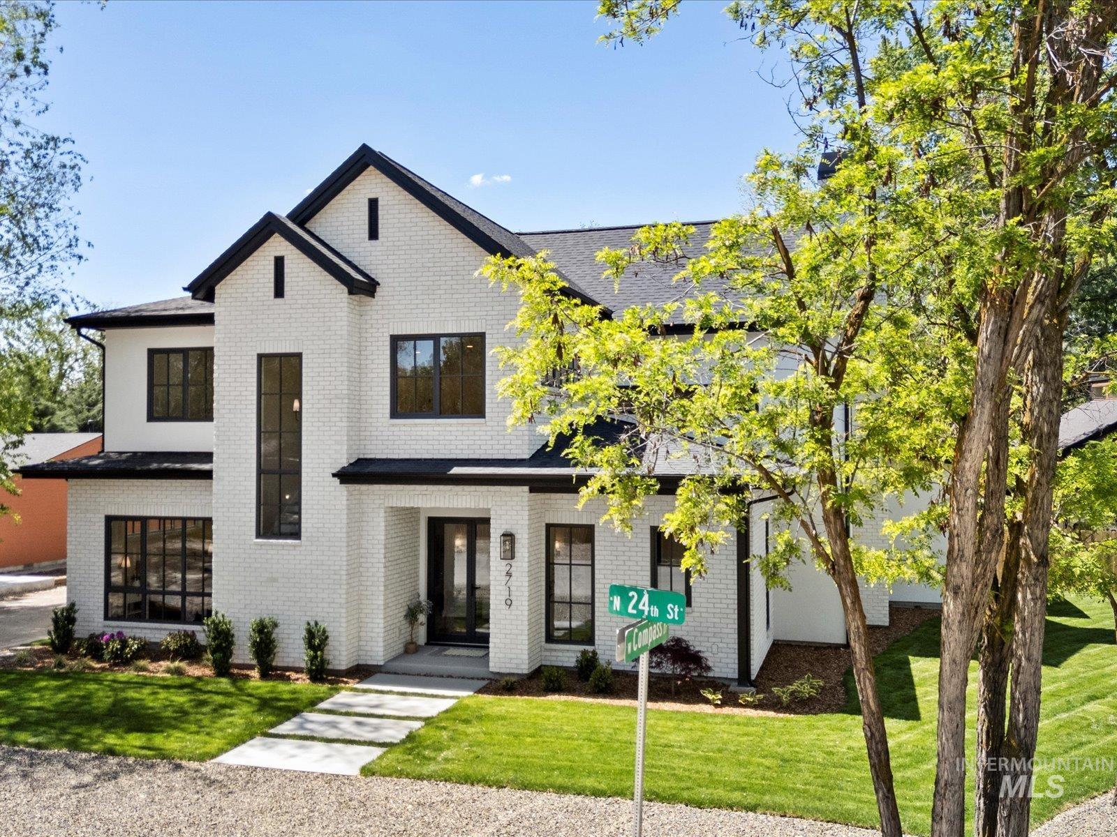 2719 N 24th St, Boise, Idaho 83702, 4 Bedrooms, 3.5 Bathrooms, Residential For Sale, Price $1,650,000, 98960156
