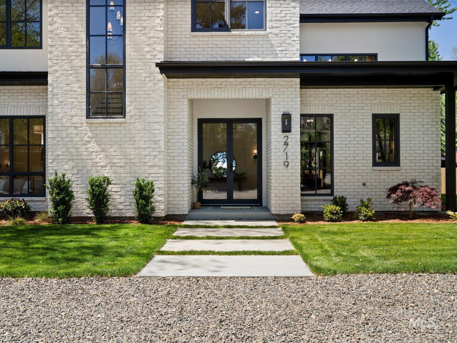 2719 N 24th St, Boise, Idaho 83702, 4 Bedrooms, 3.5 Bathrooms, Residential For Sale, Price $1,650,000, 98960156