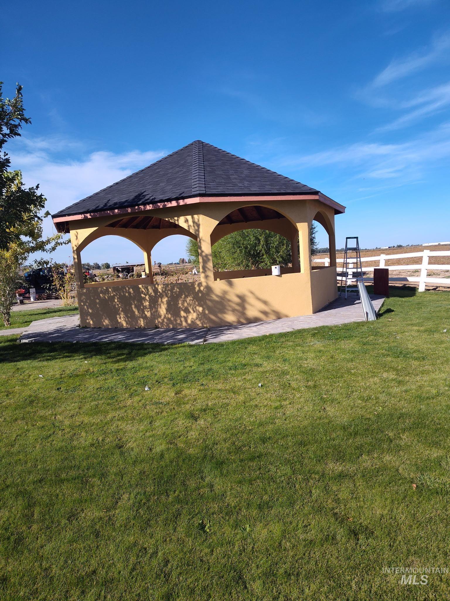 842 W 400 S, Heyburn, Idaho 83336, 4 Bedrooms, 2 Bathrooms, Residential For Sale, Price $622,000, 98960161