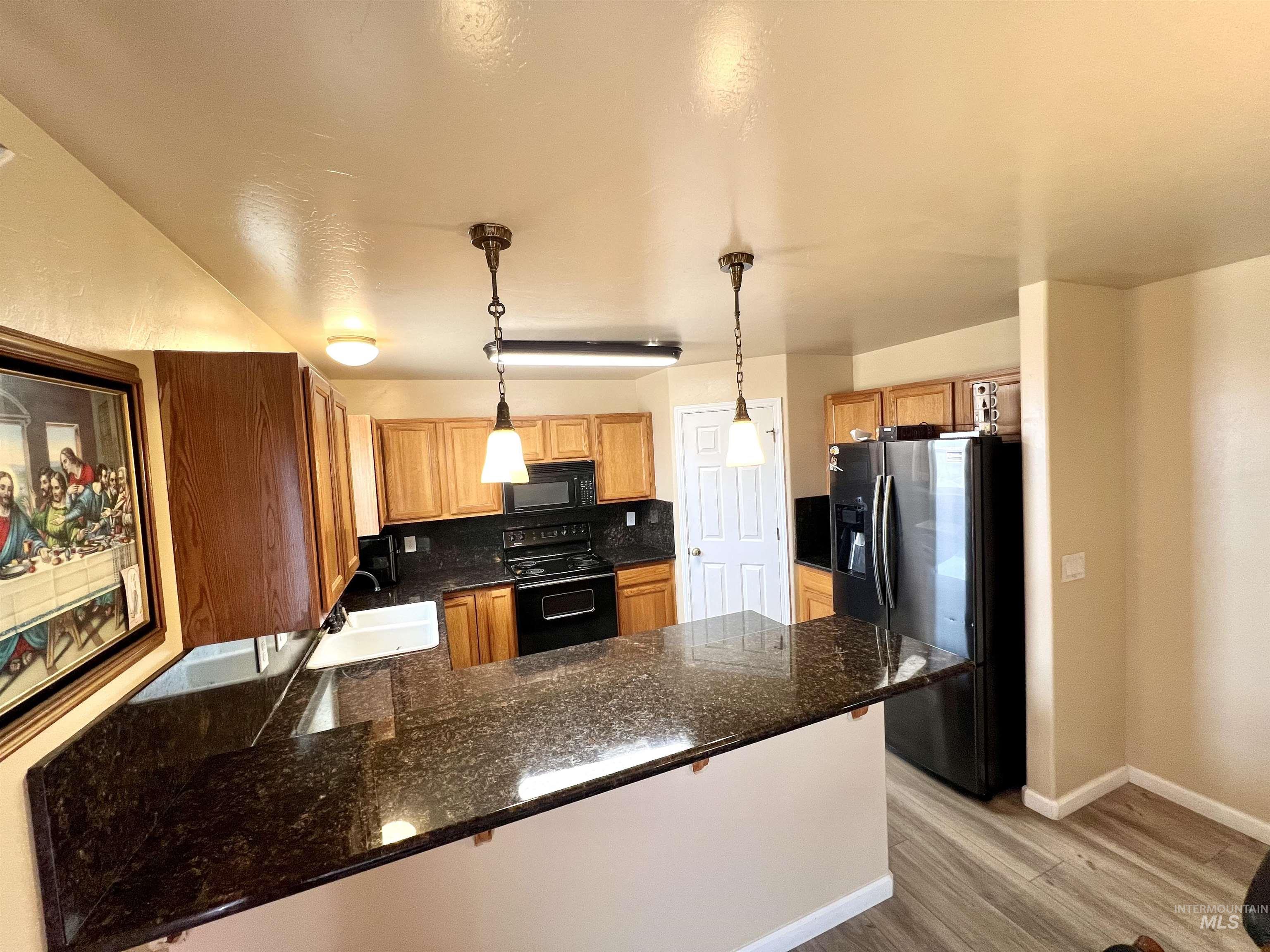 842 W 400 S, Heyburn, Idaho 83336, 4 Bedrooms, 2 Bathrooms, Residential For Sale, Price $622,000, 98960161