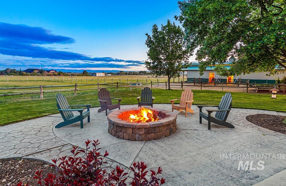 999 N Cow Horse Dr, Kuna, Idaho 83634, 5 Bedrooms, 3.5 Bathrooms, Residential For Sale, Price $1,790,000, 98960162
