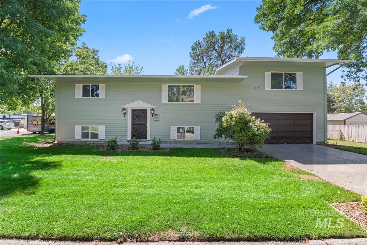 6803 W Pomona Rd, Boise, Idaho 83704, 4 Bedrooms, 2 Bathrooms, Residential For Sale, Price $549,900, 98960165