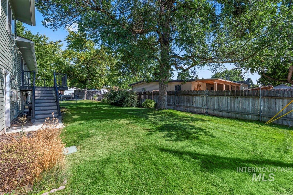 6803 W Pomona Rd, Boise, Idaho 83704, 4 Bedrooms, 2 Bathrooms, Residential For Sale, Price $549,900, 98960165