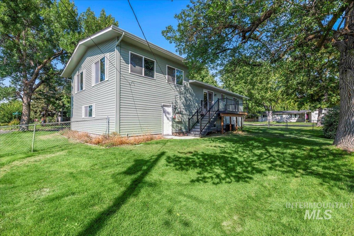 6803 W Pomona Rd, Boise, Idaho 83704, 4 Bedrooms, 2 Bathrooms, Residential For Sale, Price $549,900, 98960165