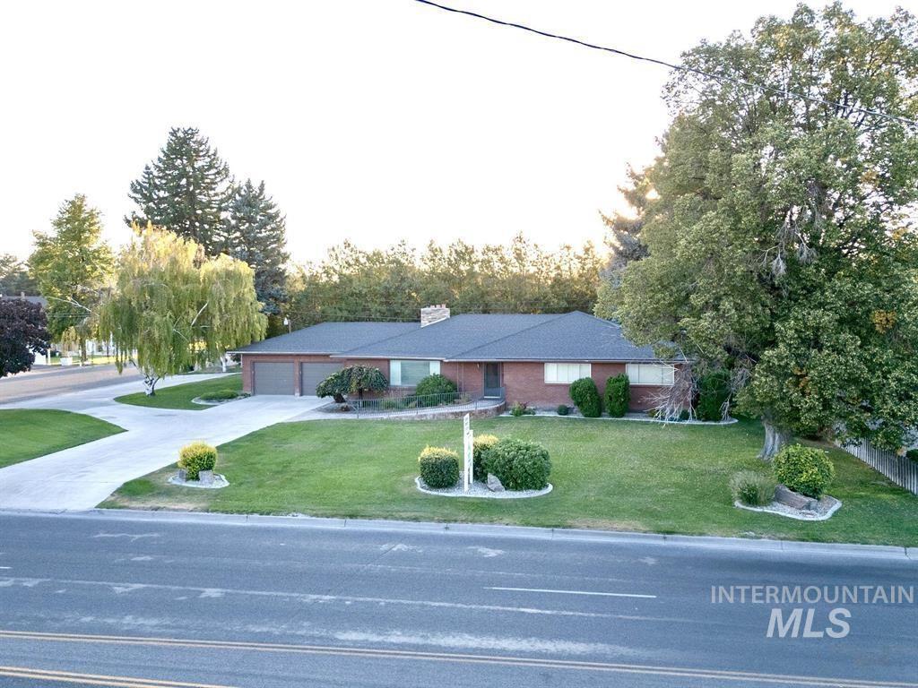 2240 Overland Ave, Burley, Idaho 83318, 4 Bedrooms, 3 Bathrooms, Residential For Sale, Price $450,000, 98960166