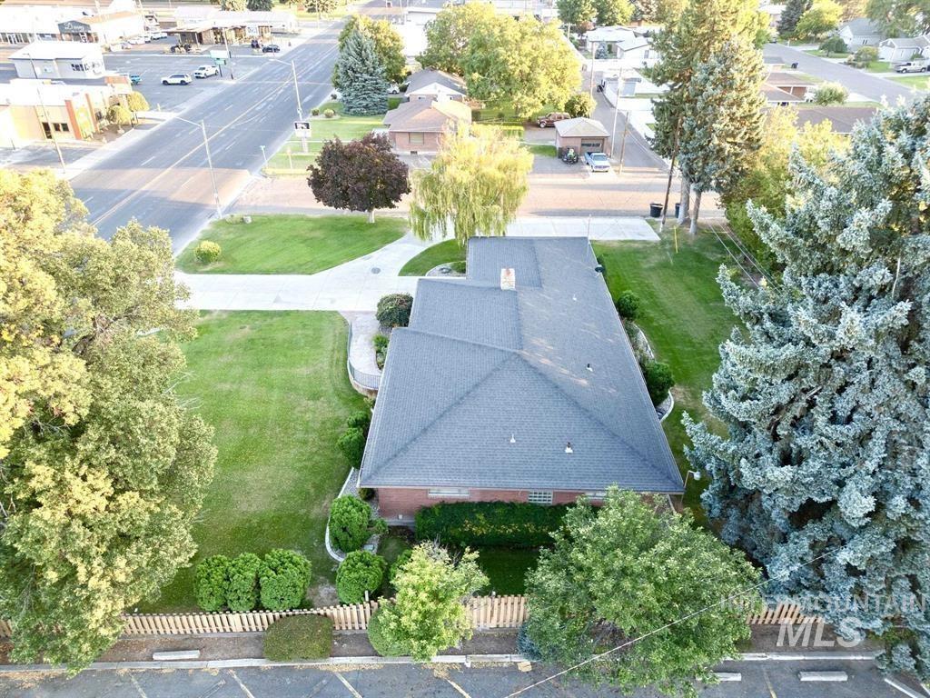 2240 Overland Ave, Burley, Idaho 83318, 4 Bedrooms, 3 Bathrooms, Residential For Sale, Price $450,000, 98960166