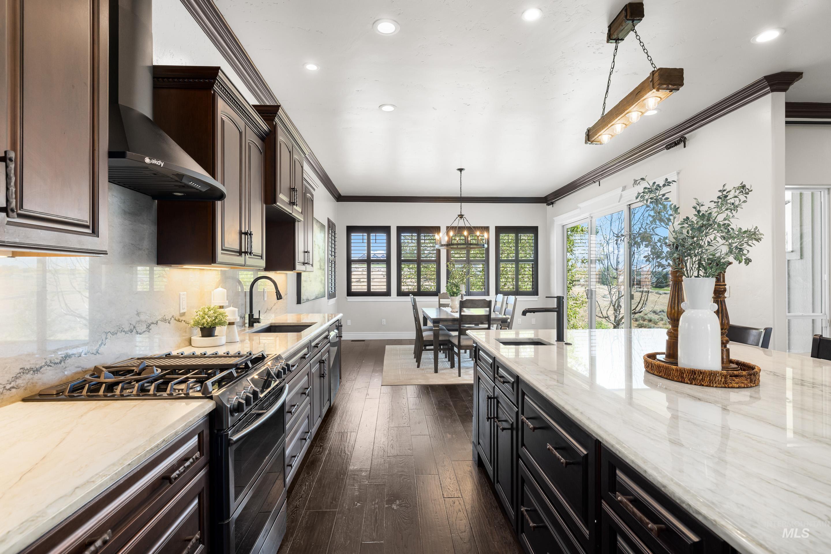 11950 W Deep Canyon Dr, Star, Idaho 83669-5700, 5 Bedrooms, 4 Bathrooms, Residential For Sale, Price $1,250,000, 98960201