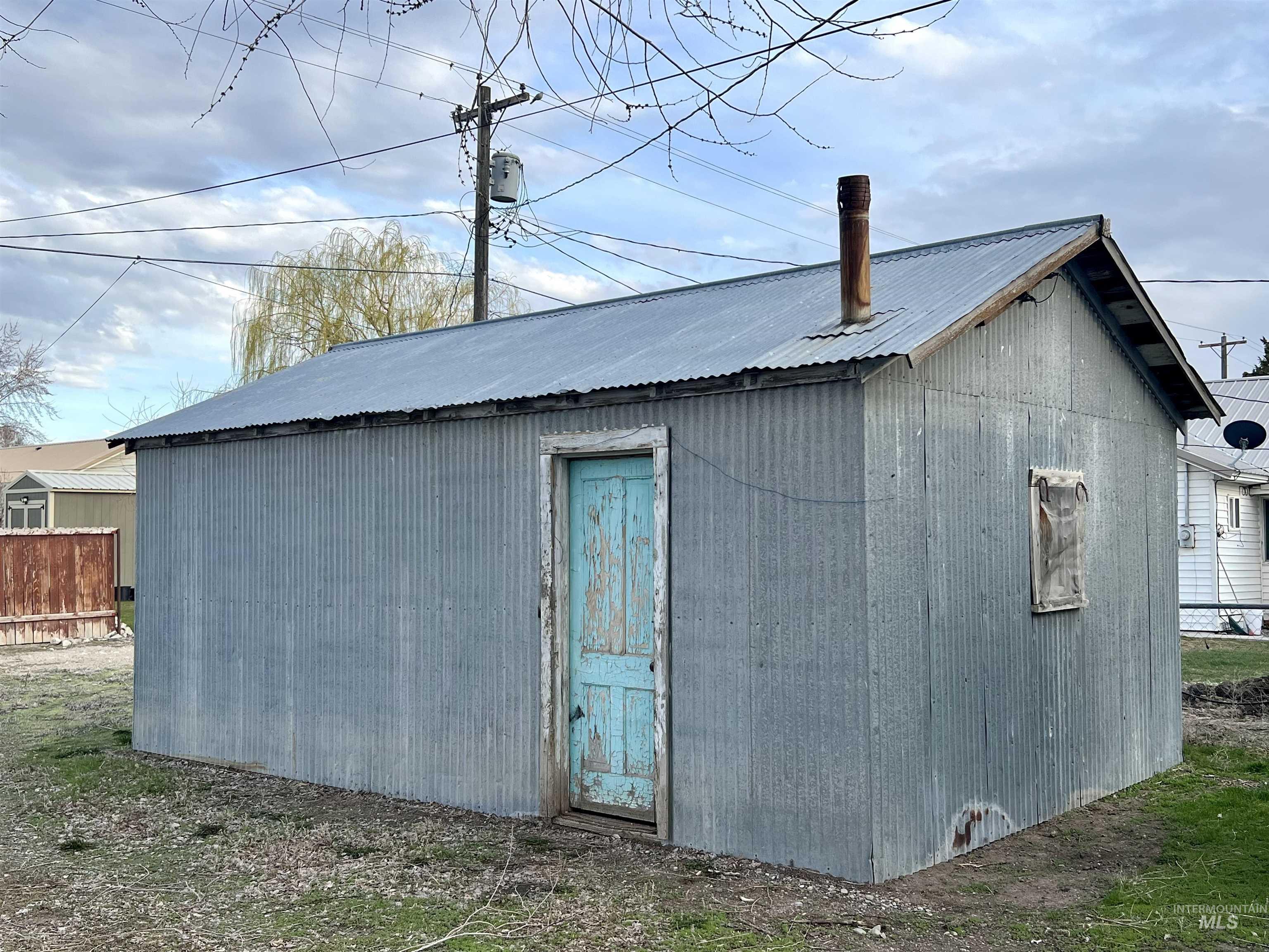 110 Sears St., Minidoka, Idaho 83343, 2 Bedrooms, 1 Bathroom, Residential For Sale, Price $126,500, 98960211