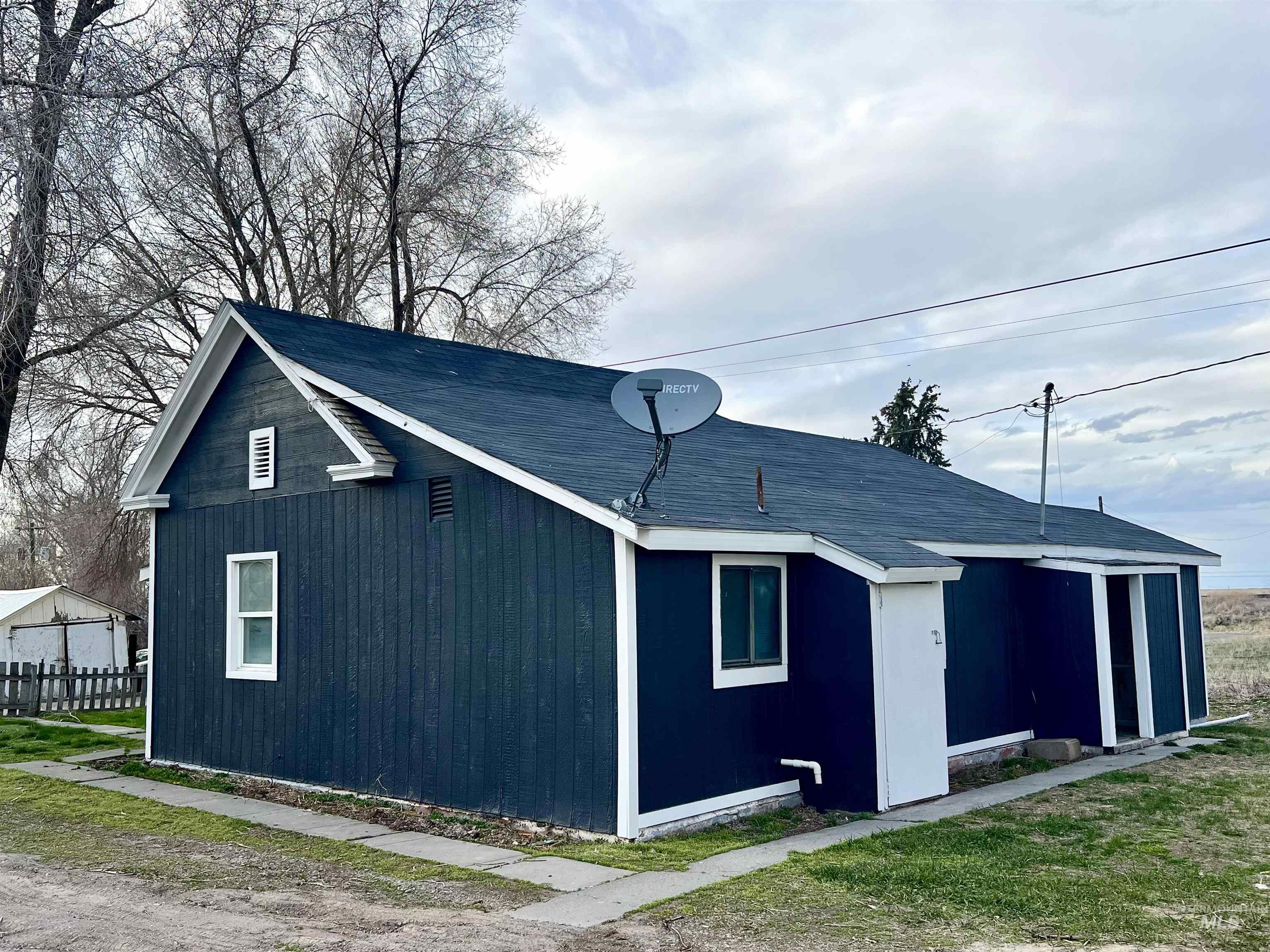 110 Sears St., Minidoka, Idaho 83343, 2 Bedrooms, 1 Bathroom, Residential For Sale, Price $126,500, 98960211
