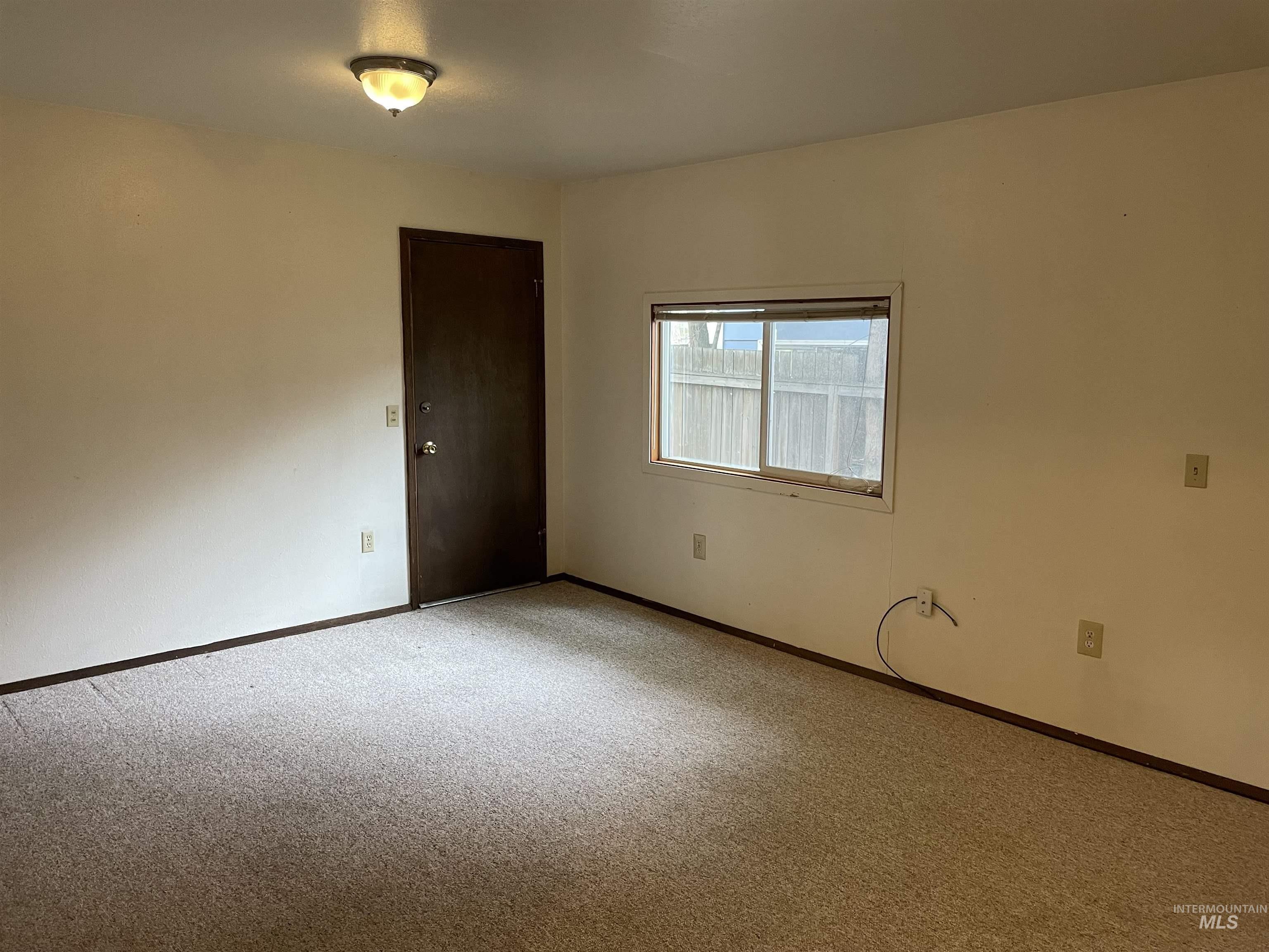 403 E Morton, Moscow, Idaho 83843, 2 Bedrooms, 1 Bathroom, Residential Income For Sale, Price $375,000, 98960217