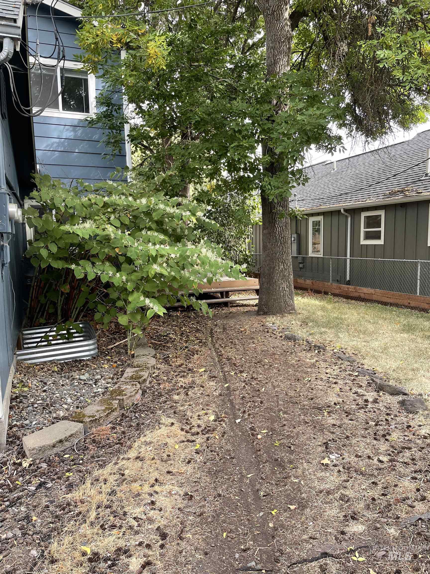 403 E Morton, Moscow, Idaho 83843, 2 Bedrooms, 1 Bathroom, Residential Income For Sale, Price $375,000, 98960217