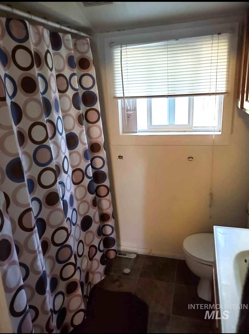 403 E Morton, Moscow, Idaho 83843, 2 Bedrooms, 1 Bathroom, Residential Income For Sale, Price $375,000, 98960217