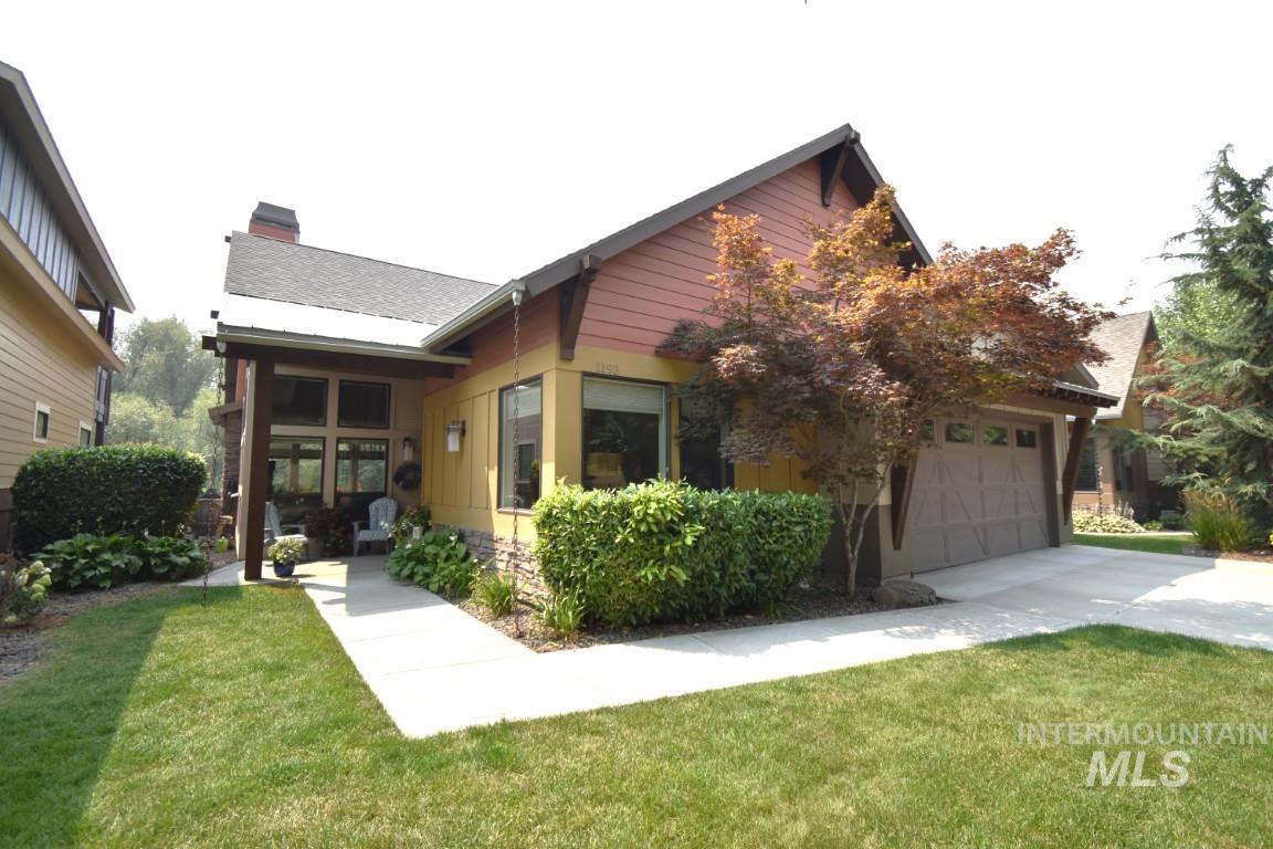 1193 E Lone Shore Dr, Eagle, Idaho 83616, 3 Bedrooms, 2 Bathrooms, Rental For Rent, Price $3,000, 98960221