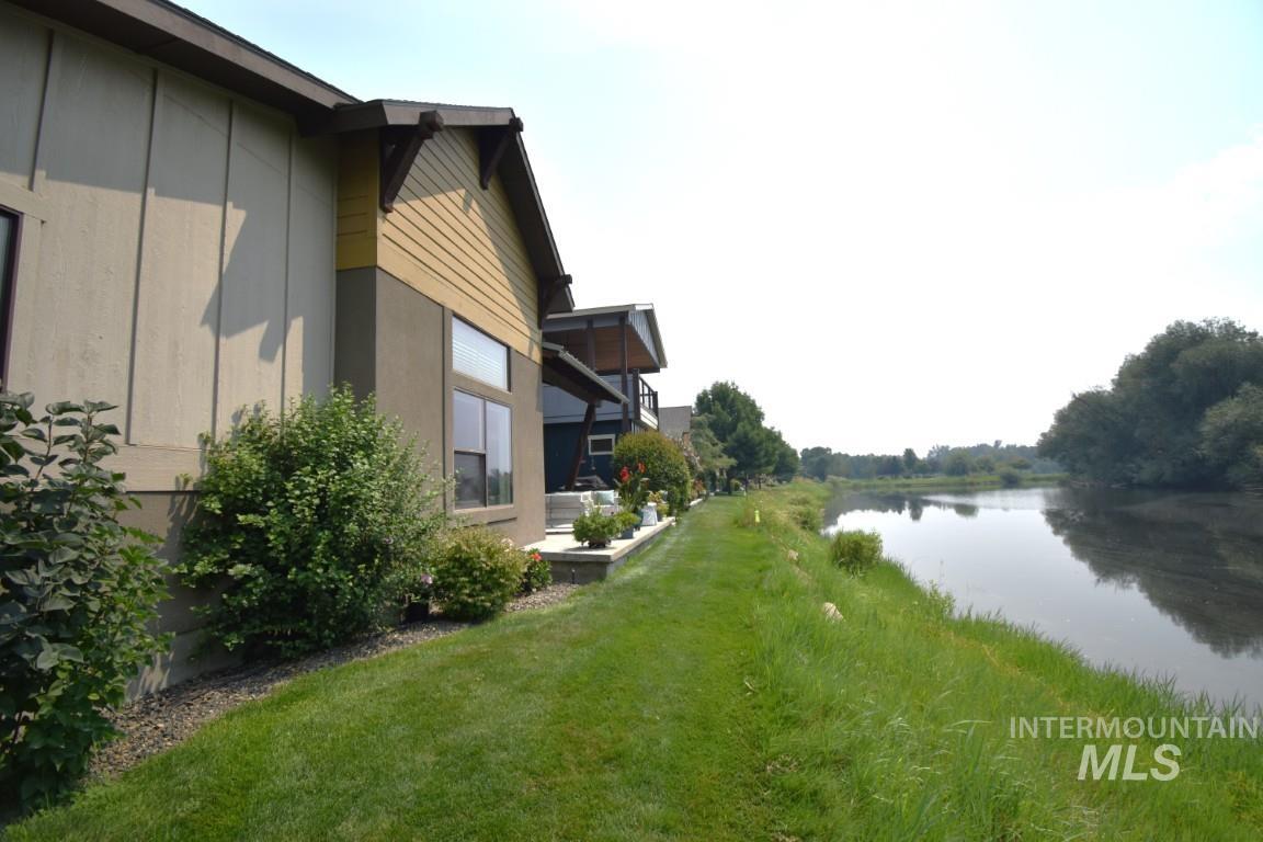 1193 E Lone Shore Dr, Eagle, Idaho 83616, 3 Bedrooms, 2 Bathrooms, Rental For Rent, Price $3,000, 98960221