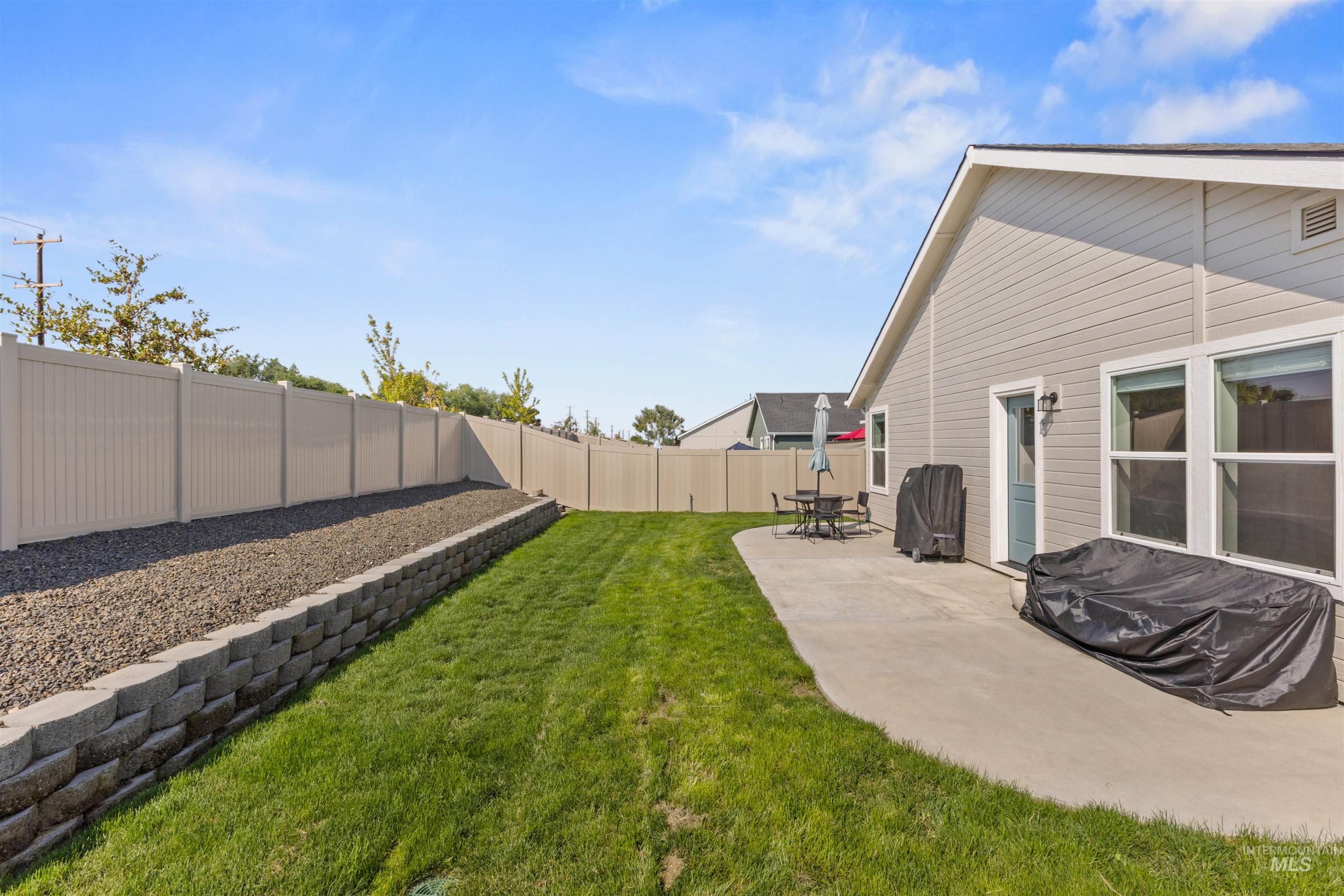8697 E Love Ct, Nampa, Idaho 83687-1060, 4 Bedrooms, 2 Bathrooms, Residential For Sale, Price $424,999, 98960222
