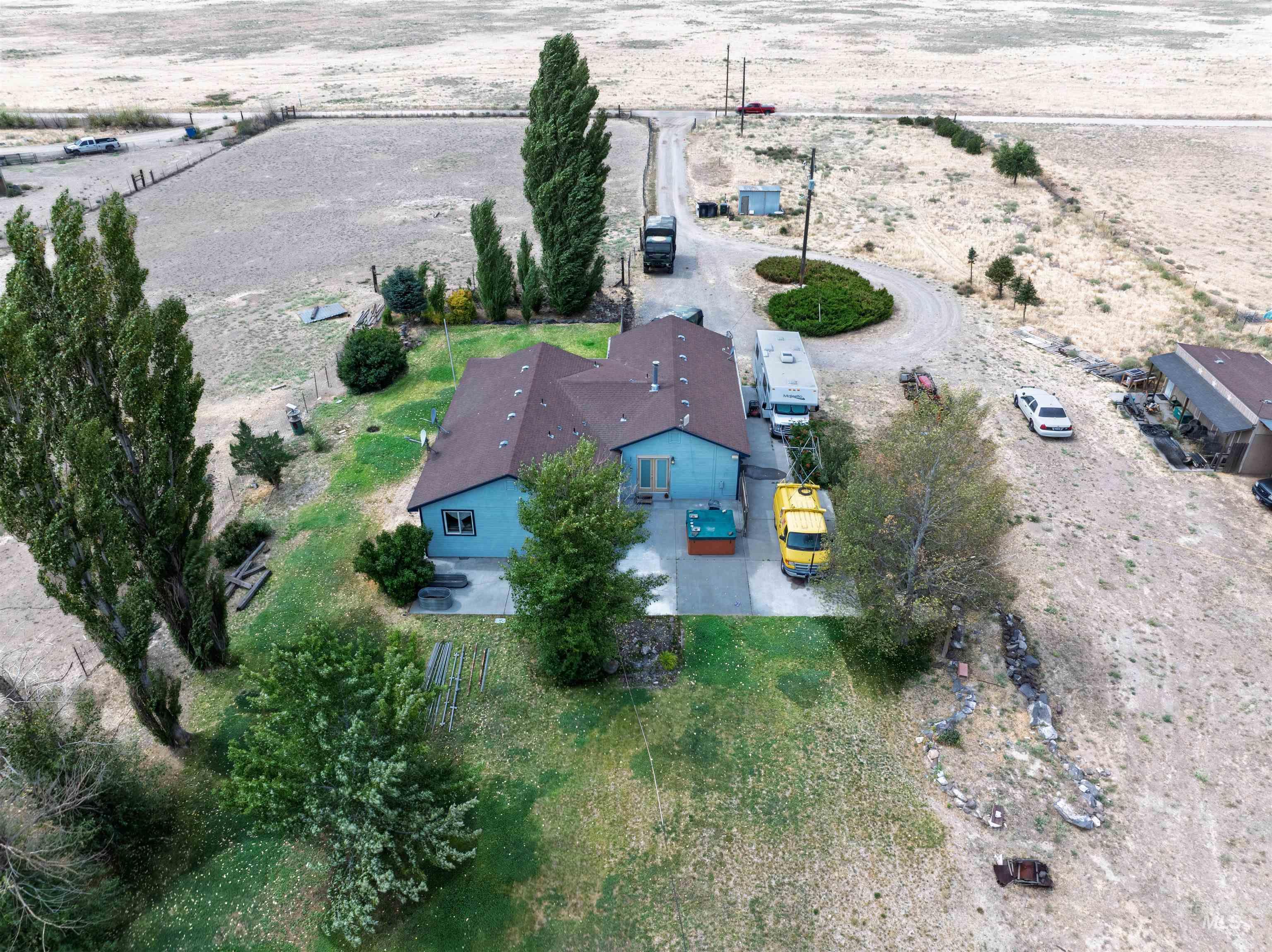 6600 SW Jarvis Drive, Mountain Home, Idaho 83647, 3 Bedrooms, 2 Bathrooms, Residential For Sale, Price $473,900, 98960228