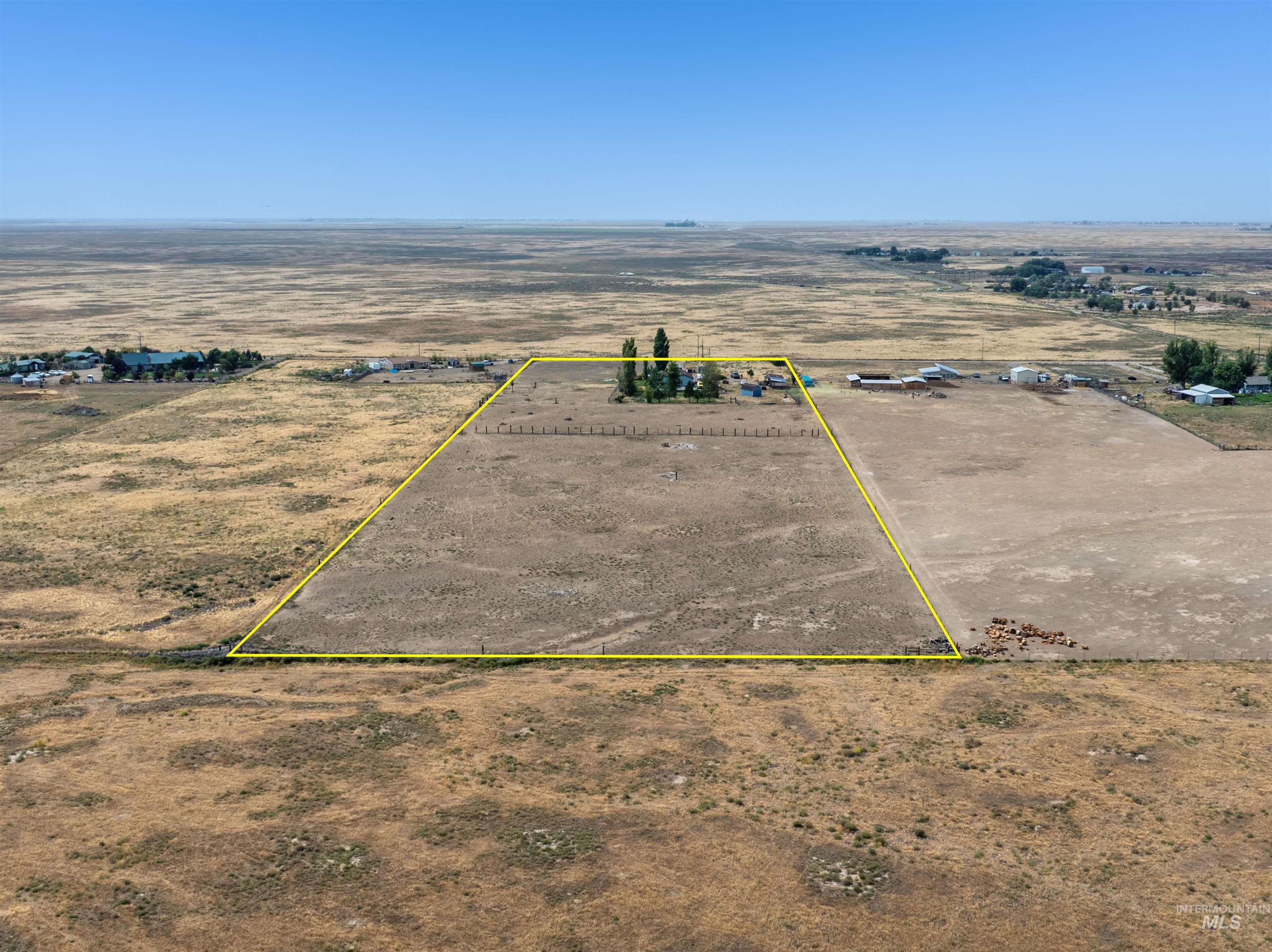 6600 SW Jarvis Drive, Mountain Home, Idaho 83647, 3 Bedrooms, 2 Bathrooms, Residential For Sale, Price $473,900, 98960228