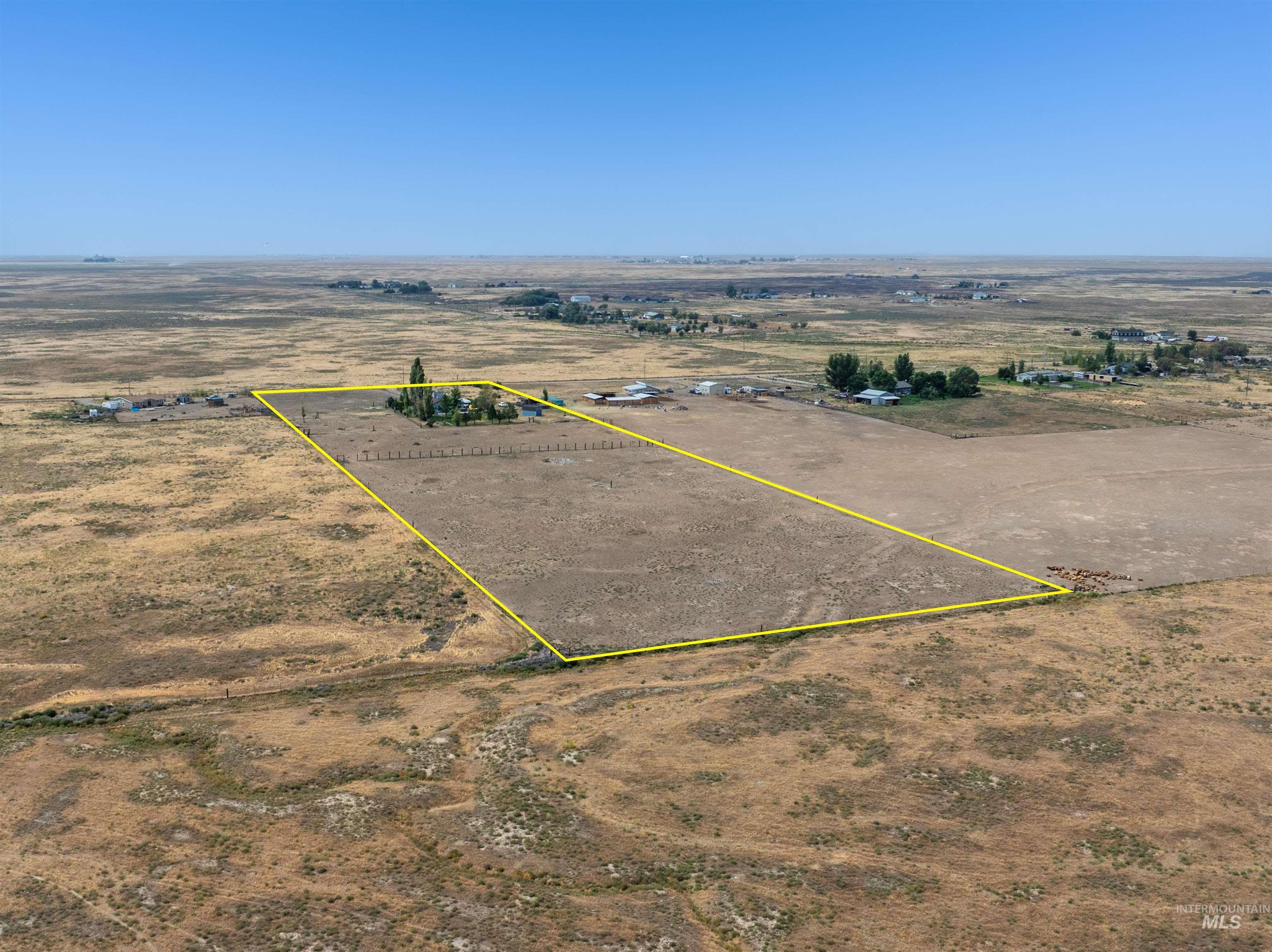 6600 SW Jarvis Drive, Mountain Home, Idaho 83647, 3 Bedrooms, 2 Bathrooms, Residential For Sale, Price $473,900, 98960228