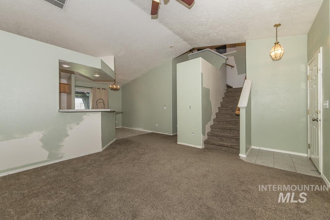 2504 S Bluegrass Ave., Nampa, Idaho 83686, 4 Bedrooms, 2.5 Bathrooms, Residential For Sale, Price $339,999, 98960231