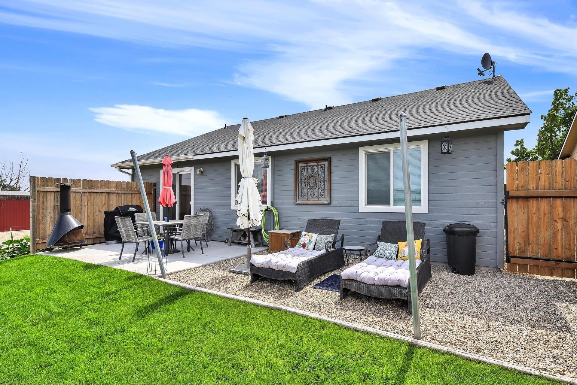 305 E Owyhee Ave, Homedale, Idaho 83628, 3 Bedrooms, 2 Bathrooms, Residential For Sale, Price $320,000, 98960235