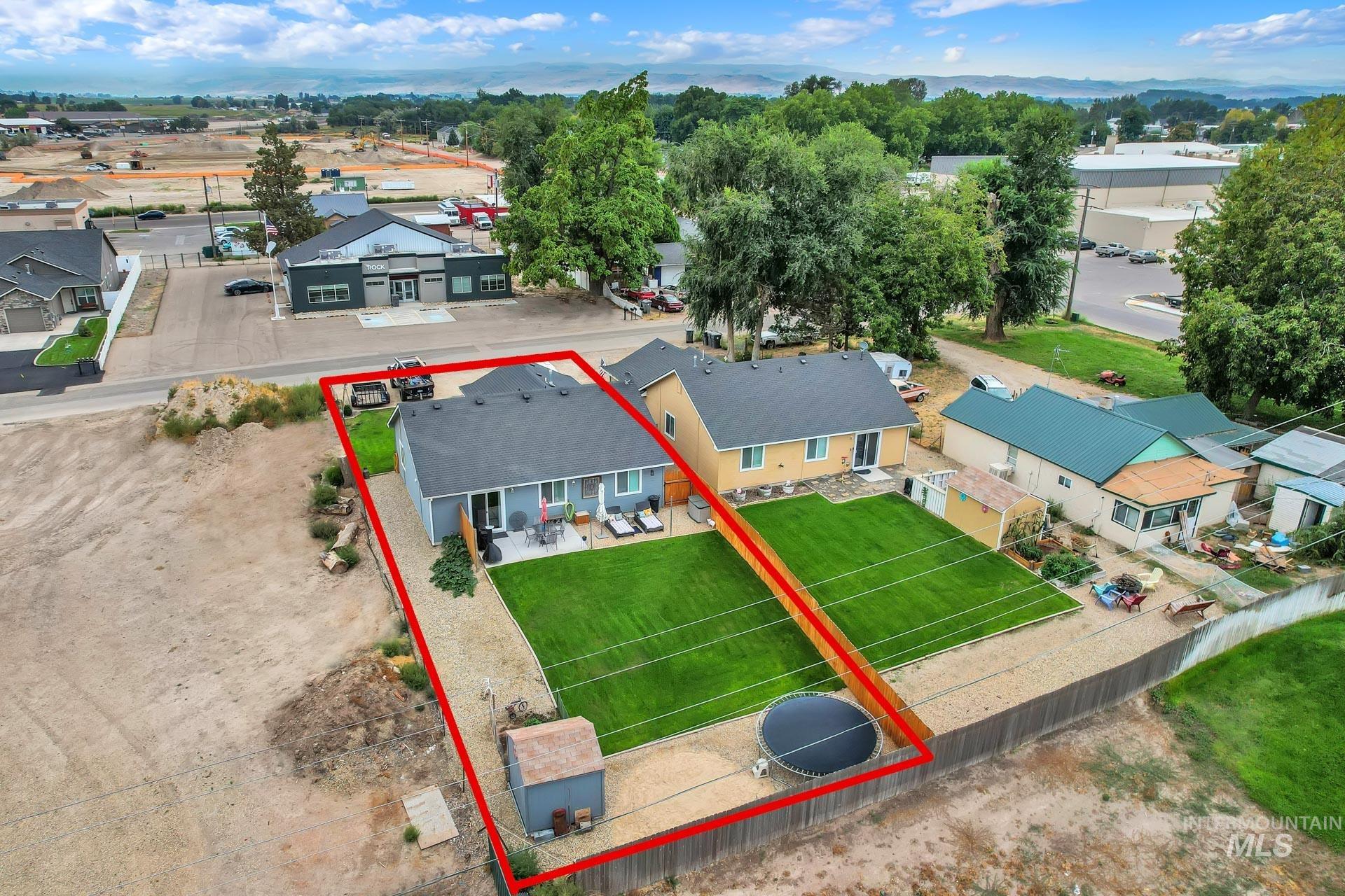 305 E Owyhee Ave, Homedale, Idaho 83628, 3 Bedrooms, 2 Bathrooms, Residential For Sale, Price $320,000, 98960235