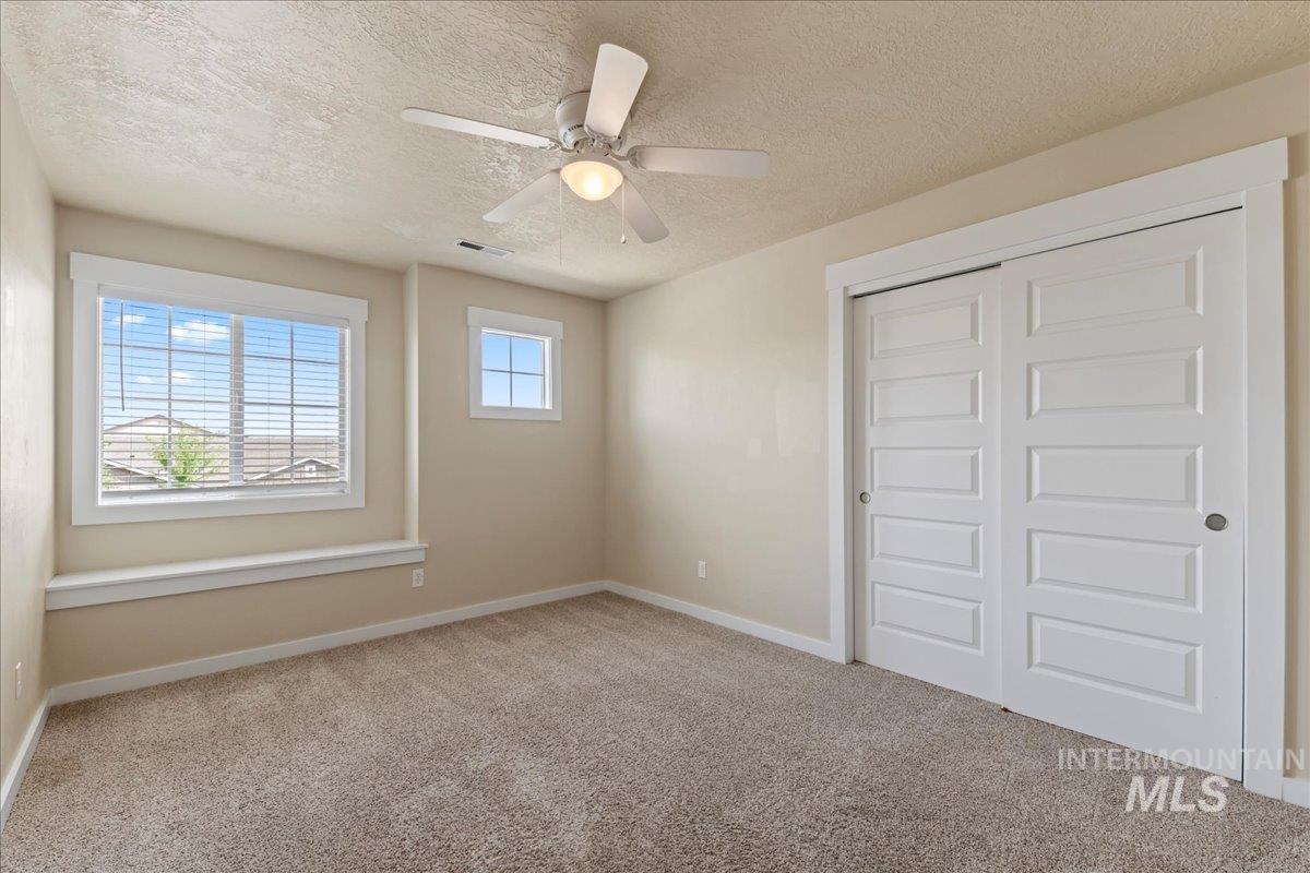 10623 Avalon St, Nampa, Idaho 83687, 5 Bedrooms, 2.5 Bathrooms, Residential For Sale, Price $445,000, 98960241
