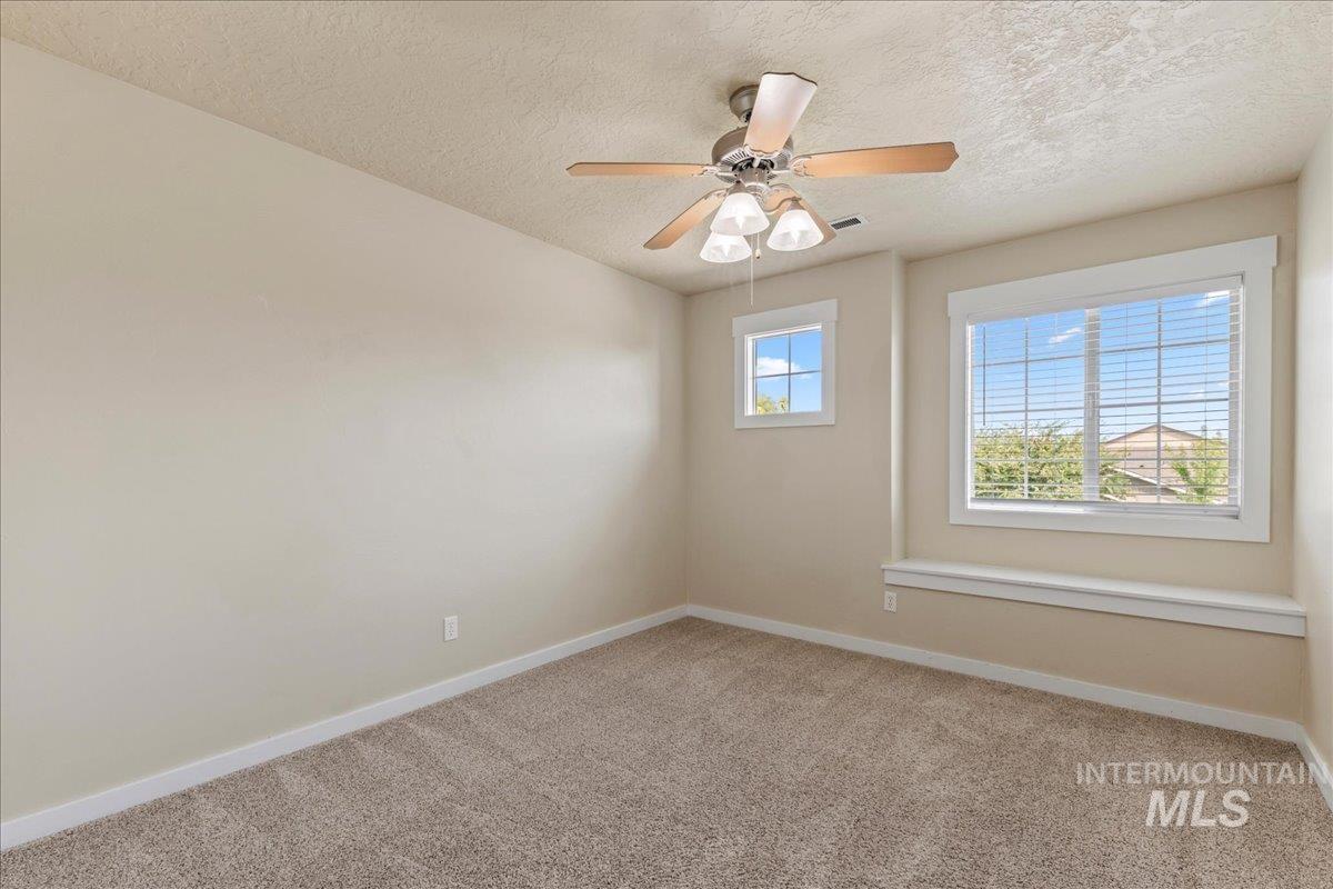 10623 Avalon St, Nampa, Idaho 83687, 5 Bedrooms, 2.5 Bathrooms, Residential For Sale, Price $445,000, 98960241
