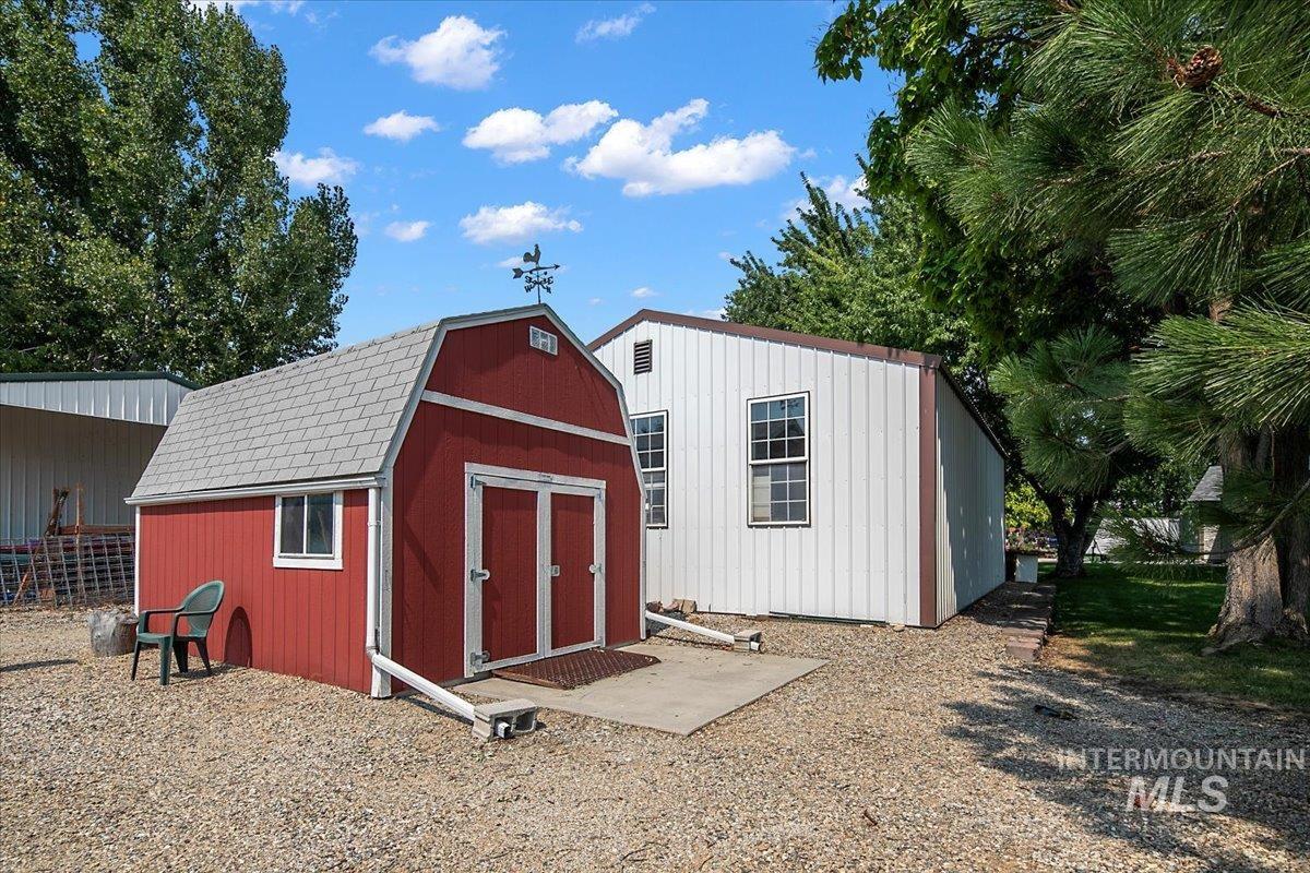 1510 Laurel Ct, Emmett, Idaho 83617, 3 Bedrooms, 2 Bathrooms, Residential For Sale, Price $575,000, 98960242
