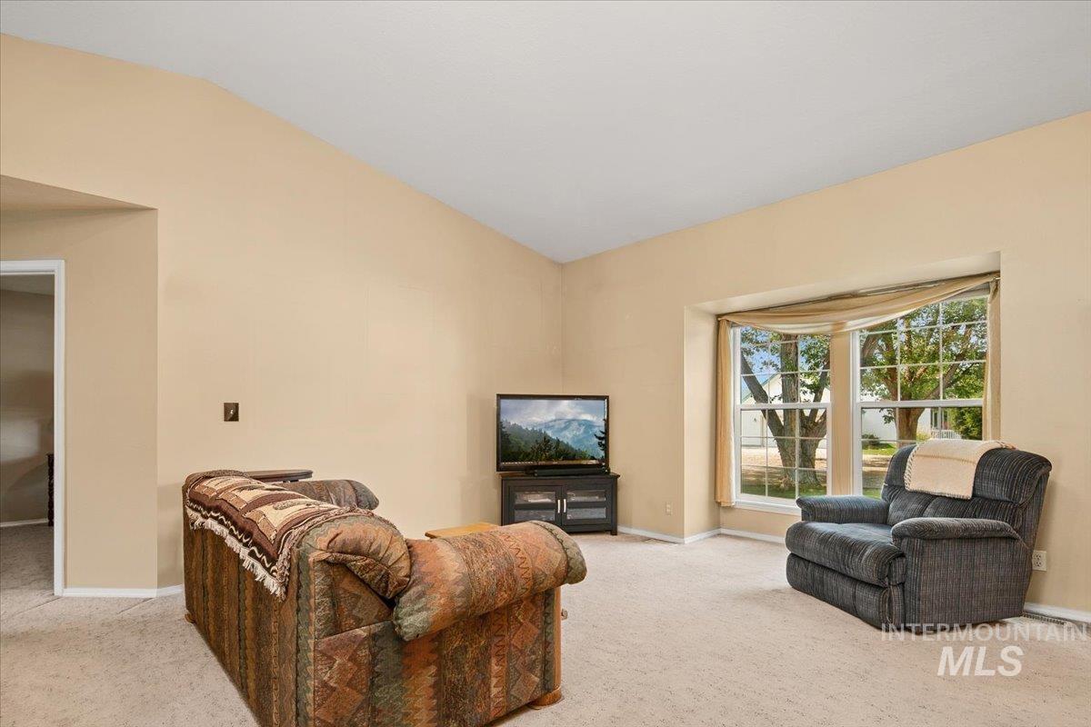 1510 Laurel Ct, Emmett, Idaho 83617, 3 Bedrooms, 2 Bathrooms, Residential For Sale, Price $575,000, 98960242