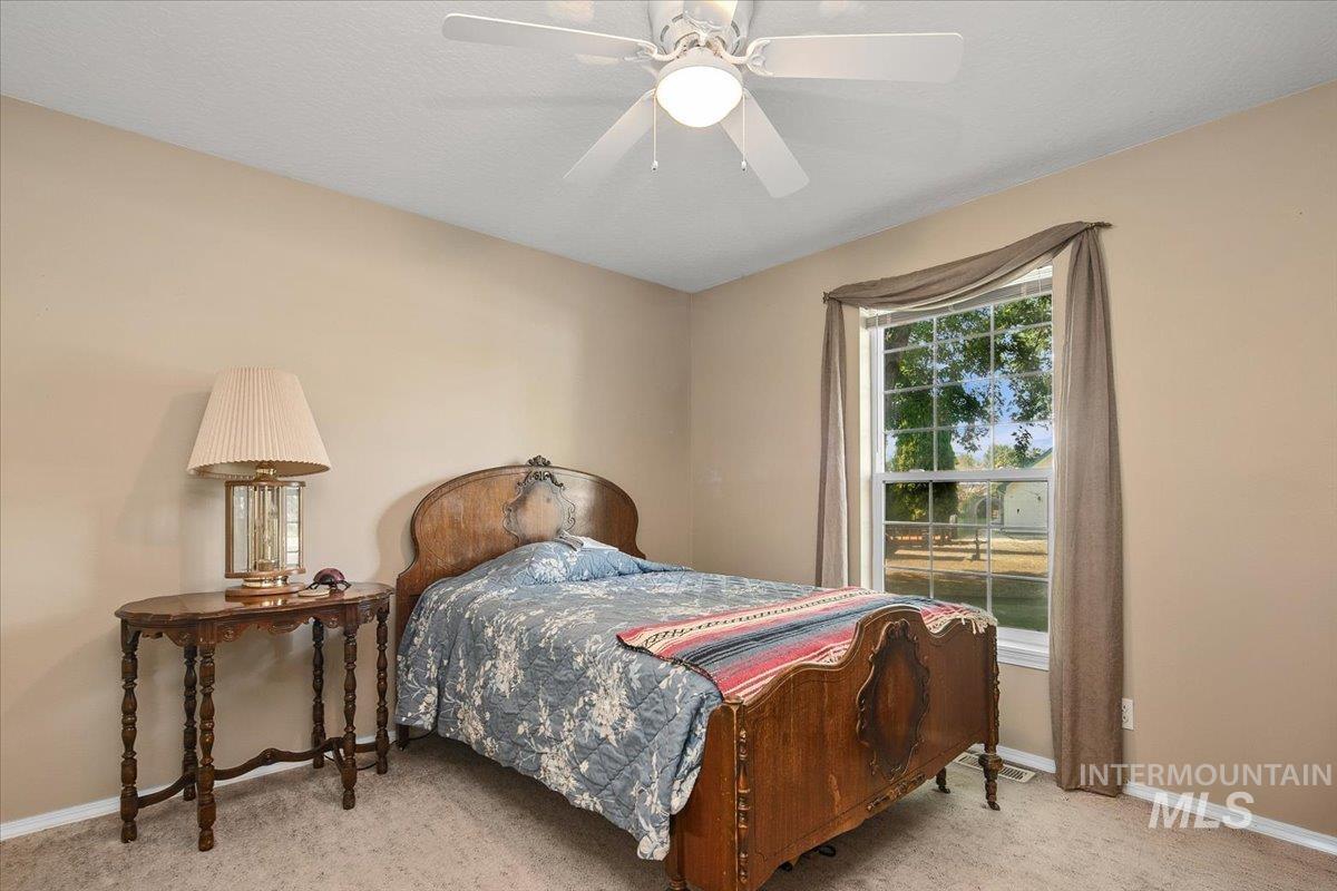 1510 Laurel Ct, Emmett, Idaho 83617, 3 Bedrooms, 2 Bathrooms, Residential For Sale, Price $575,000, 98960242