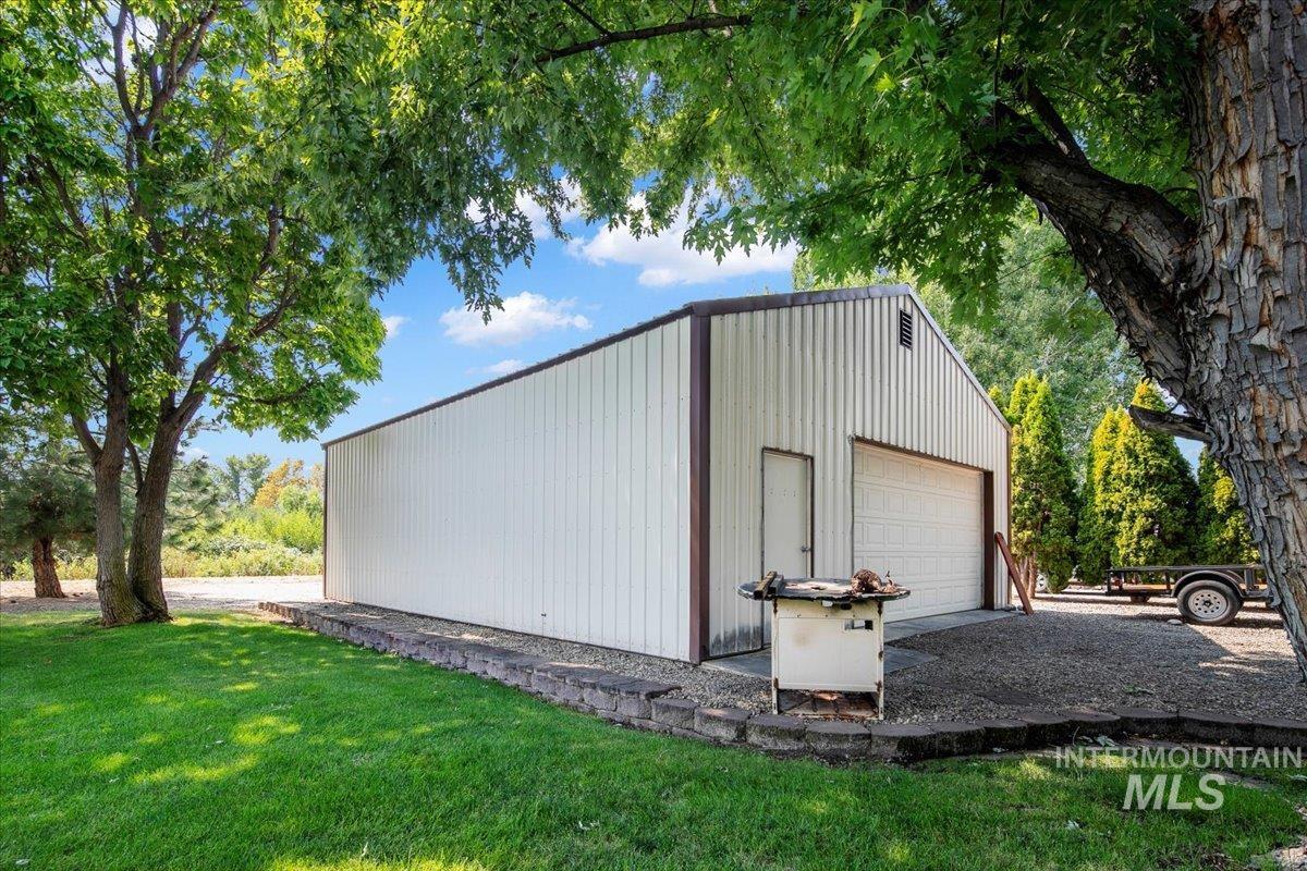 1510 Laurel Ct, Emmett, Idaho 83617, 3 Bedrooms, 2 Bathrooms, Residential For Sale, Price $575,000, 98960242