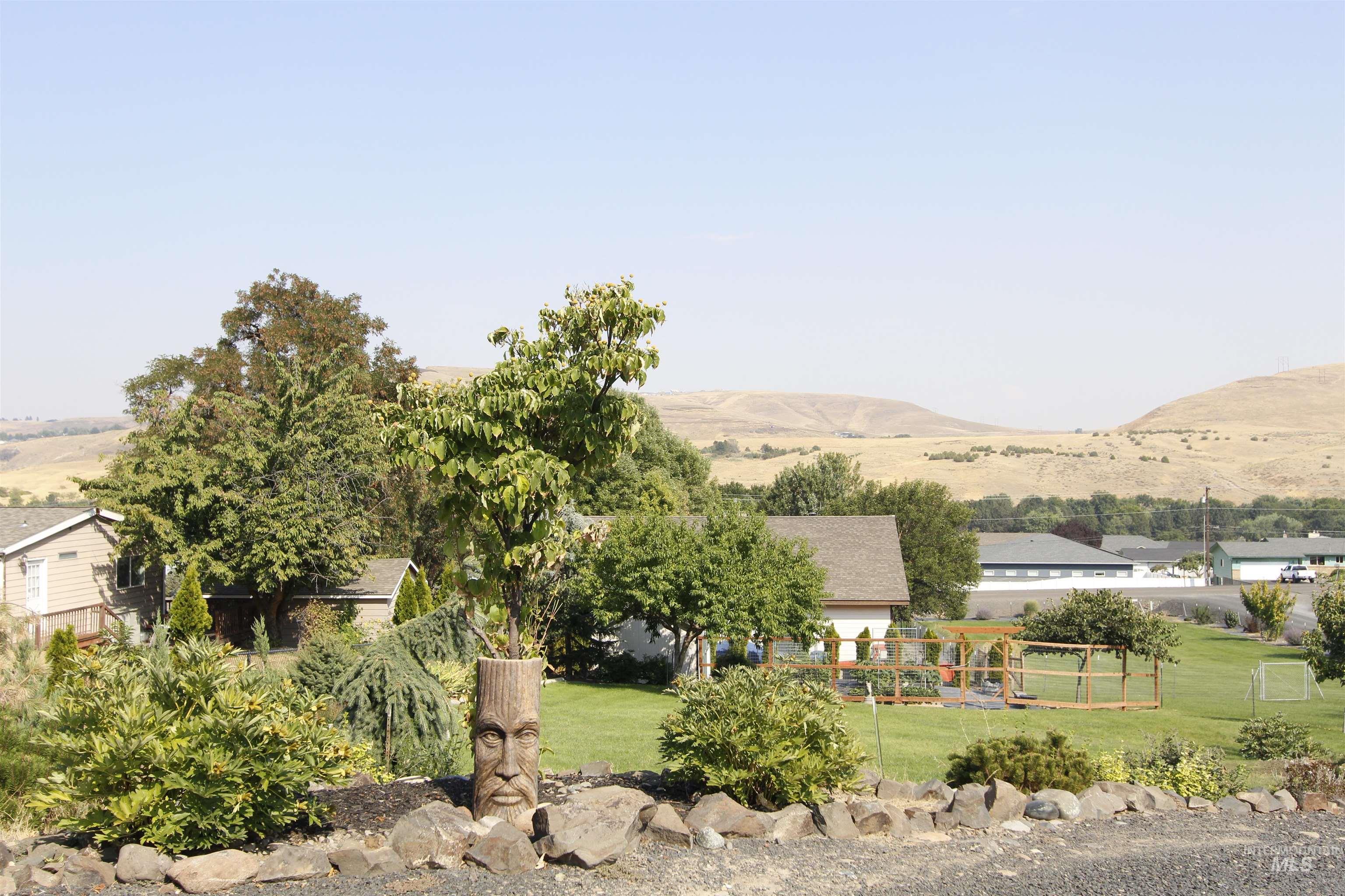 3350 Clemans Rd, Clarkston, Washington 99403, 4 Bedrooms, 3 Bathrooms, Residential For Sale, Price $675,000, 98960258